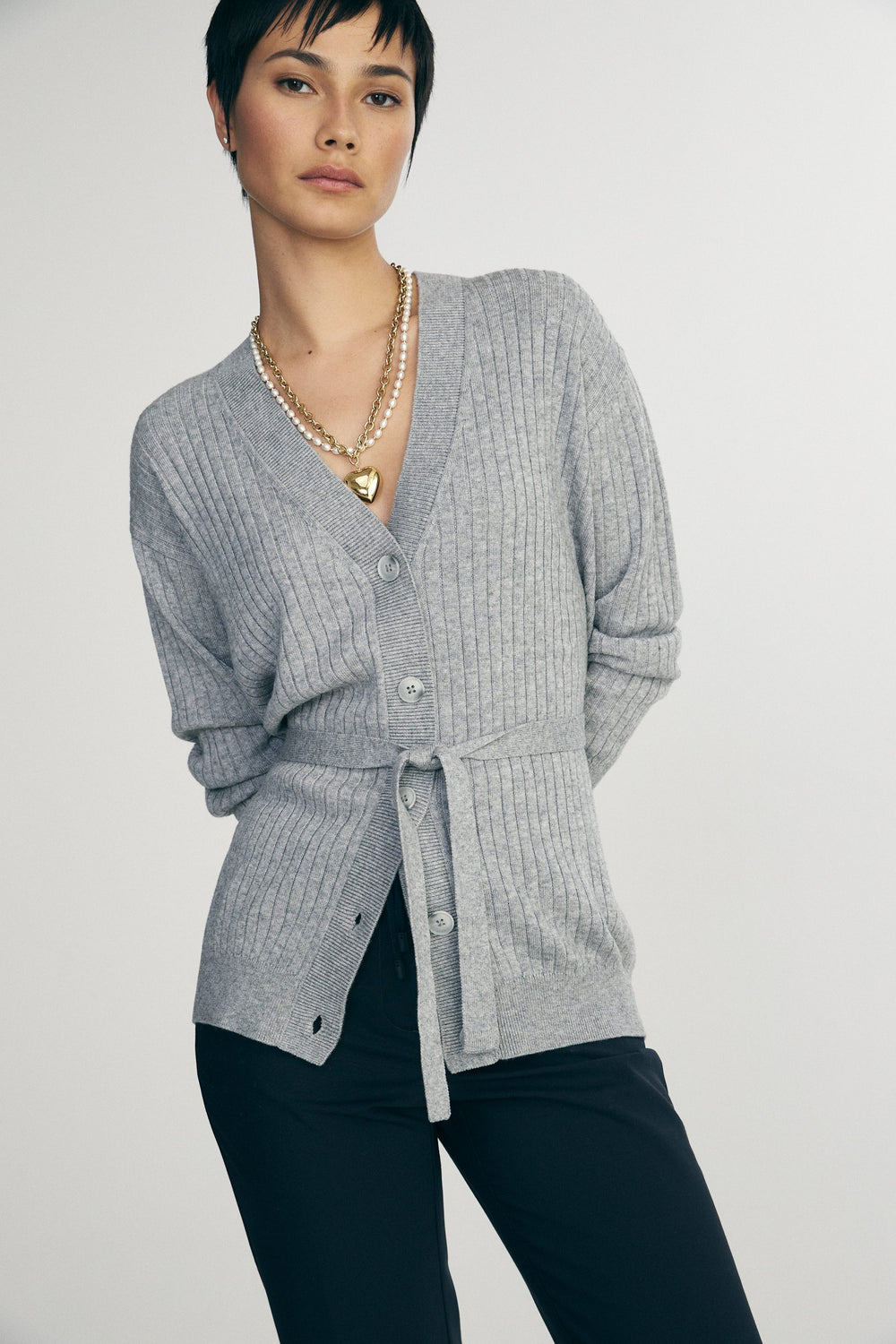 Relaxed cardigan with belt