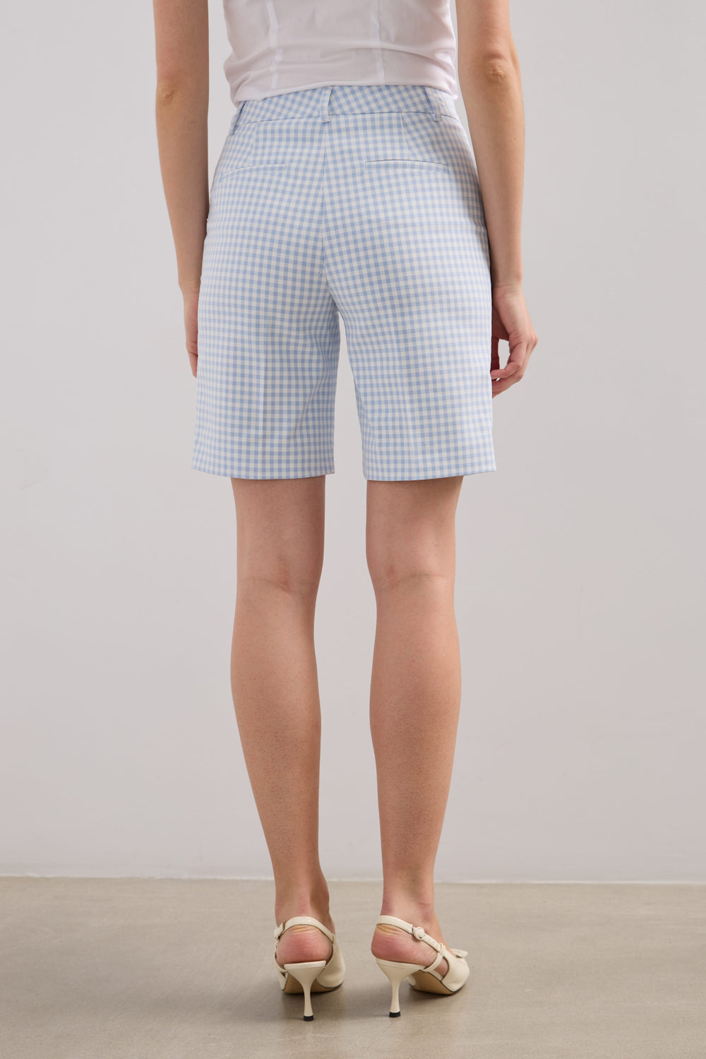 High waist gingham shorts with buttons