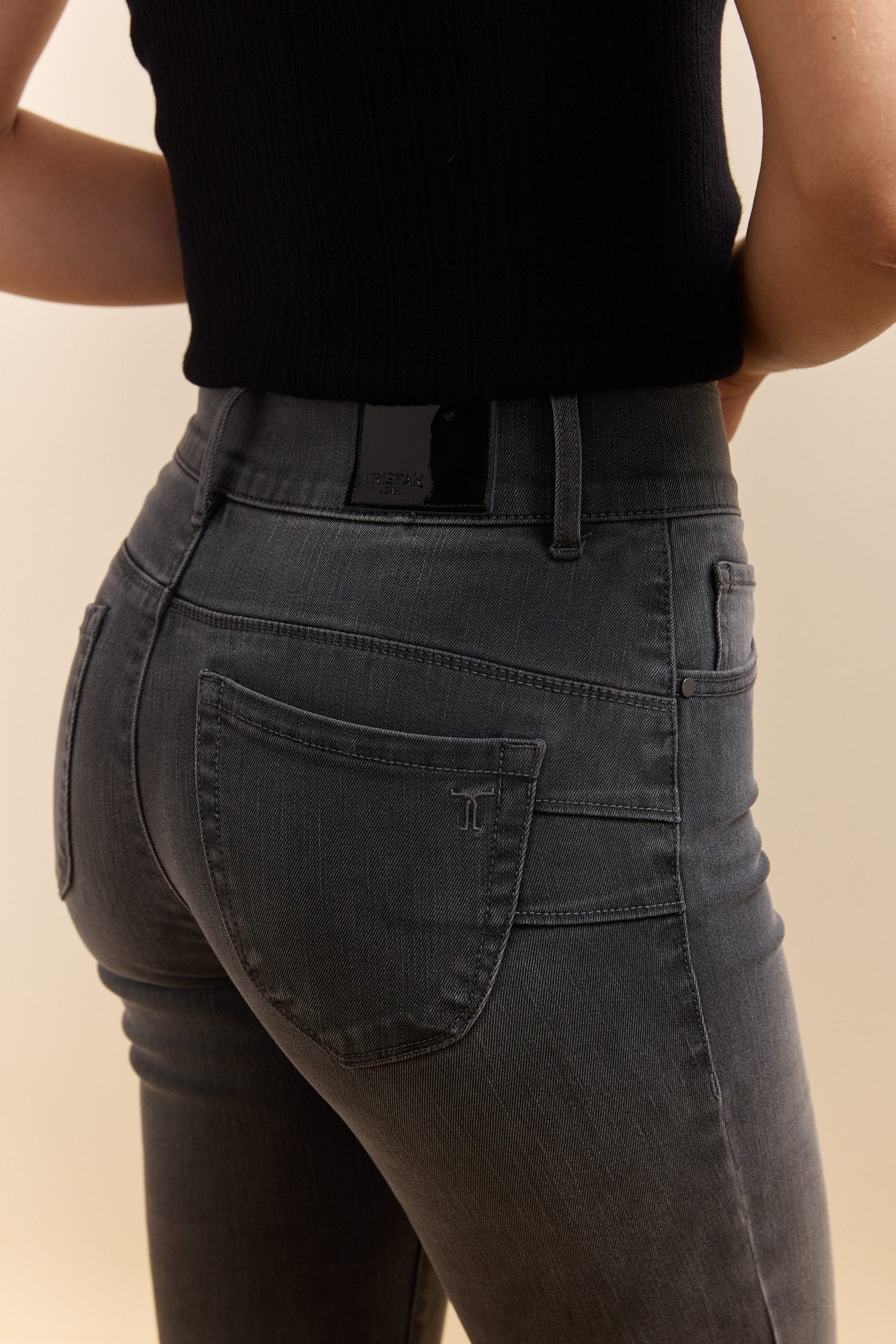 Push up high waist slim jean