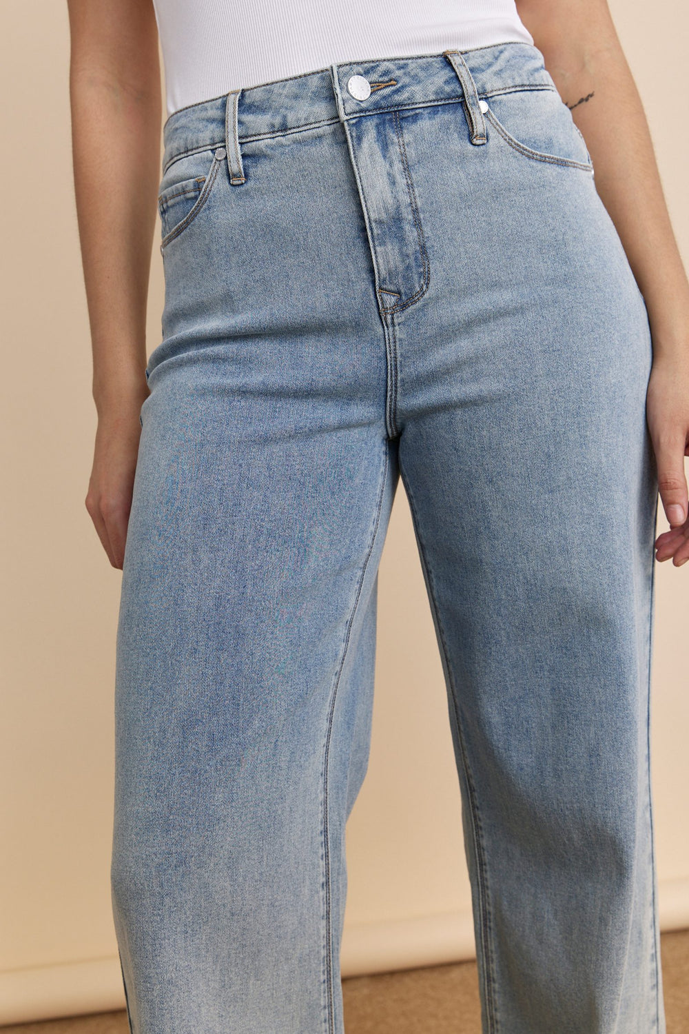 High waist straight jean