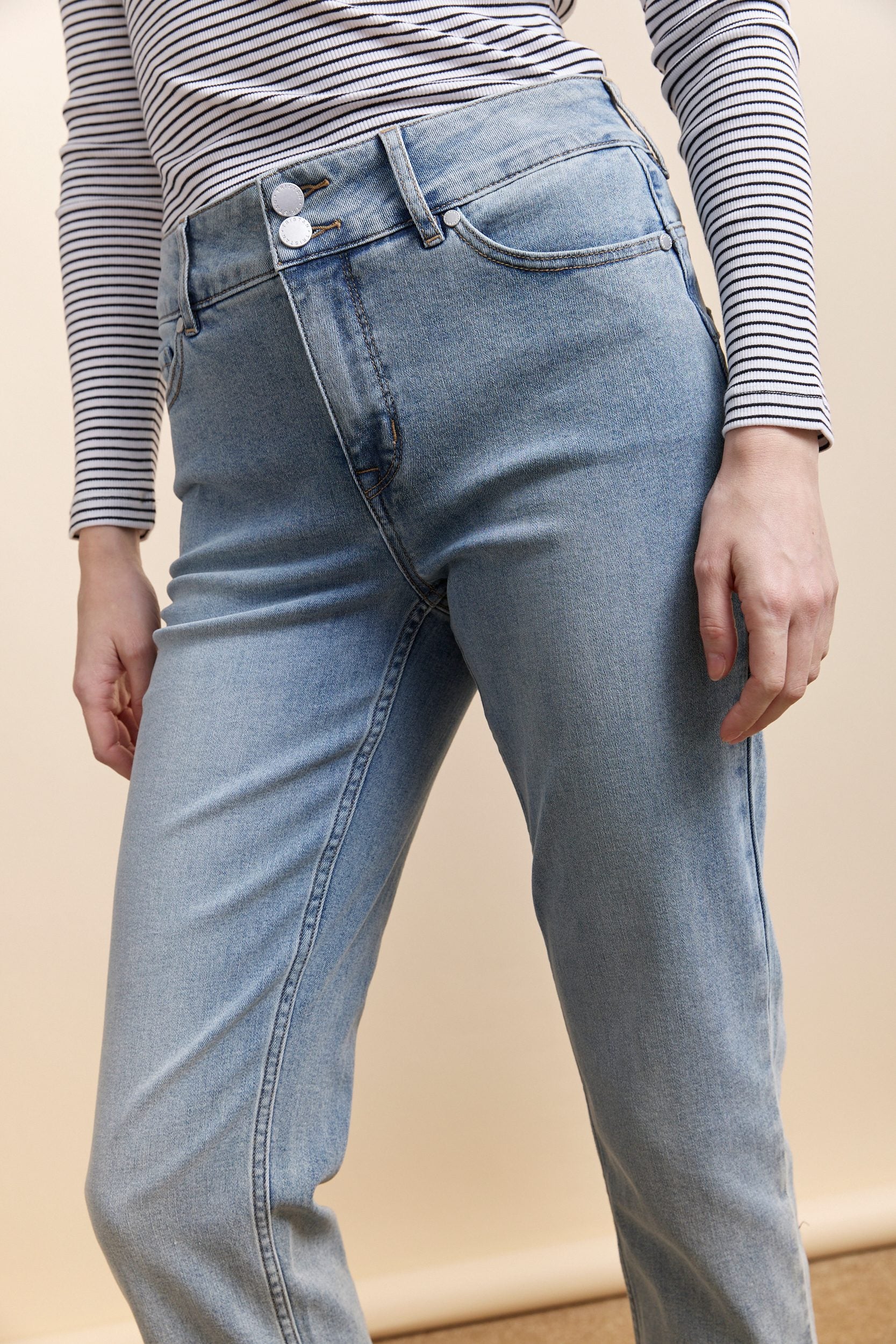 High waist jean