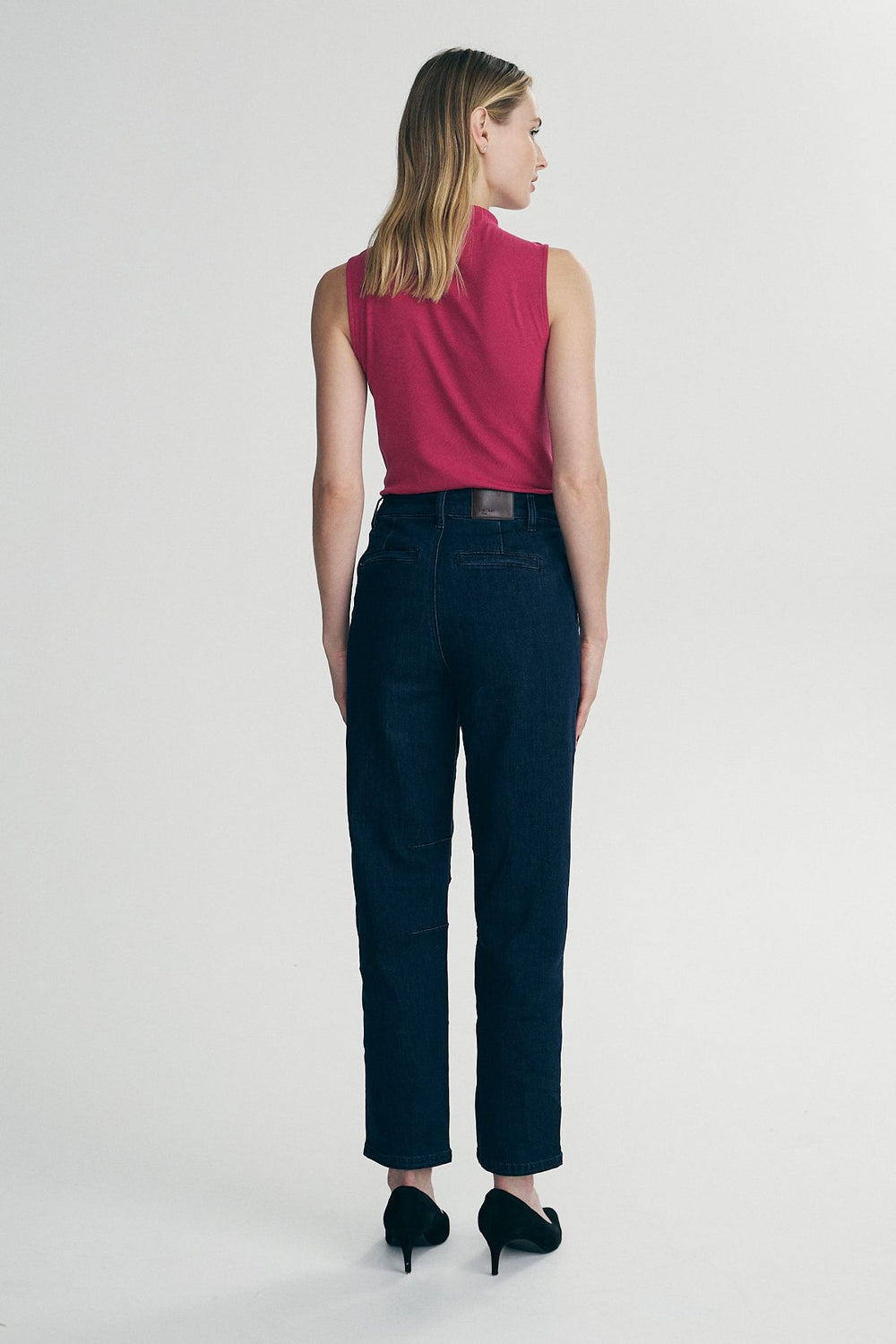 Casual carrot jeans
