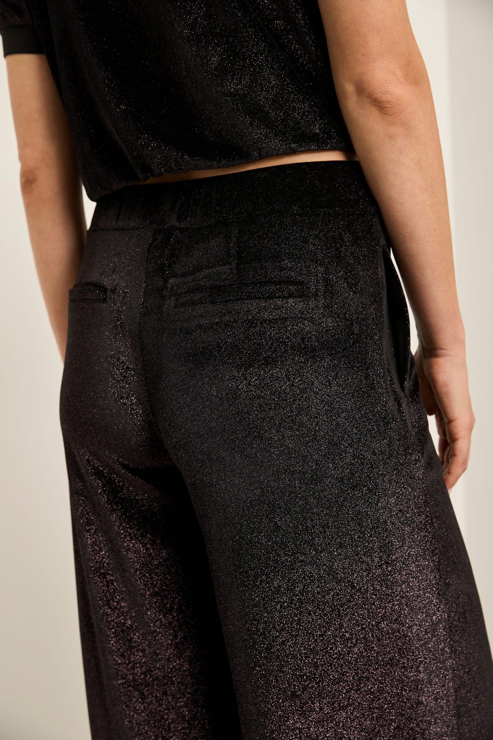 Velvet pant with elastic waist