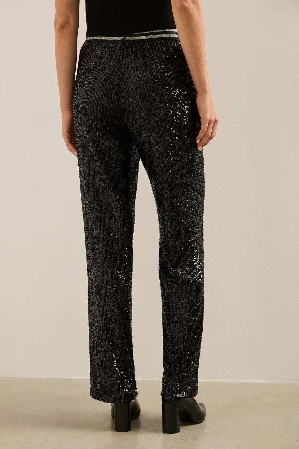 Straight pant in sequins with