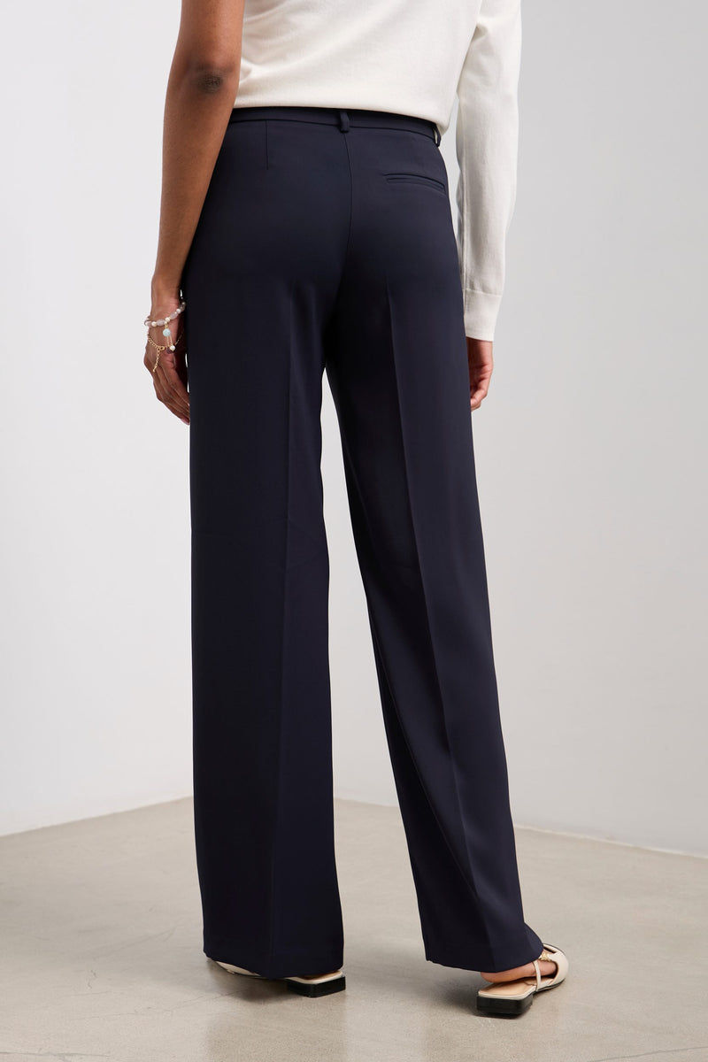 Fluid pants with wide legs | TRISTAN USA