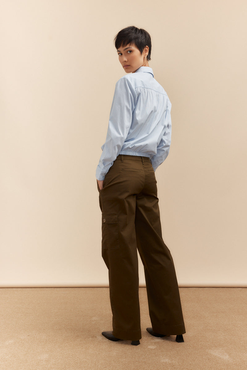 Wide leg cargo pants