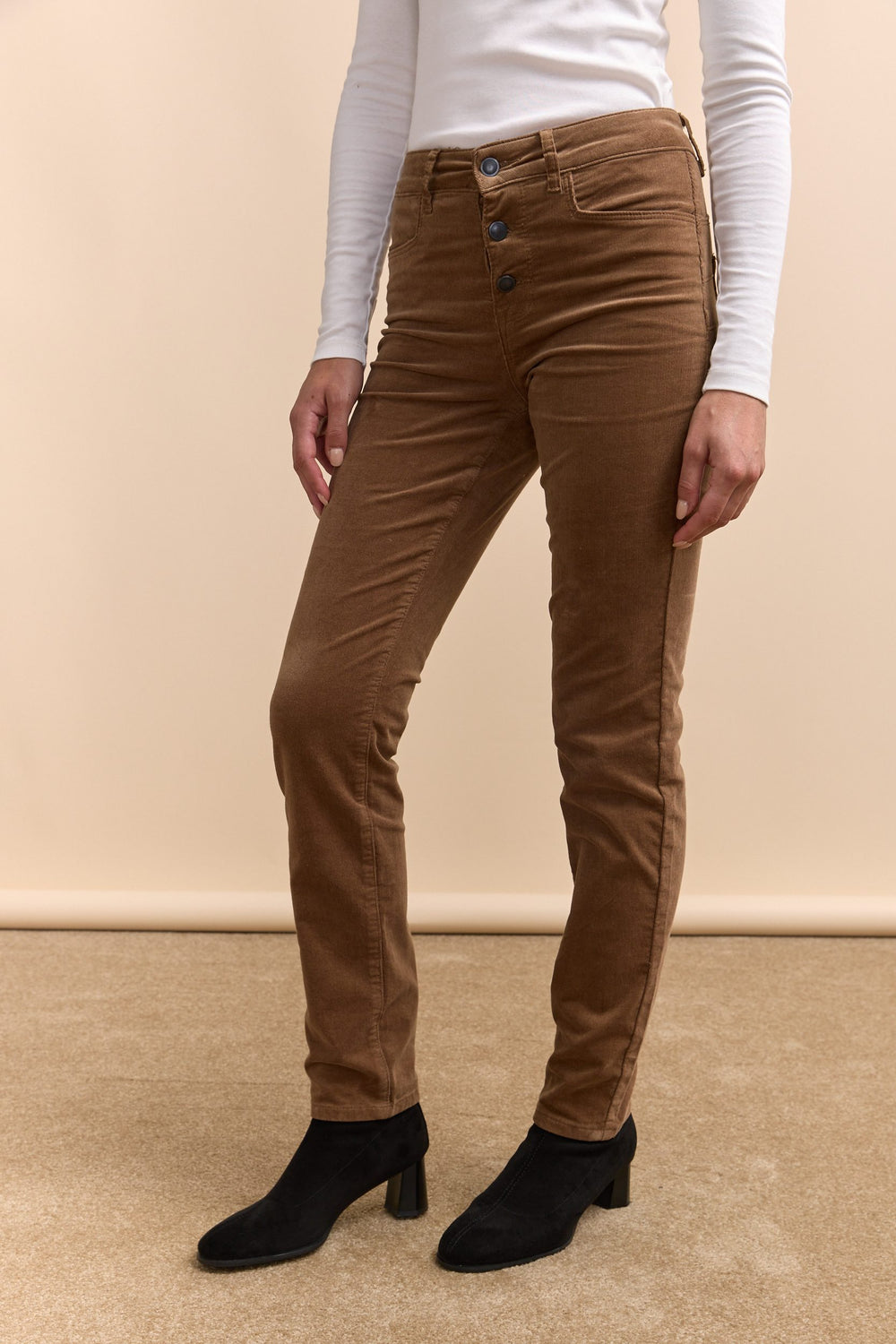 Push up corduroy pant