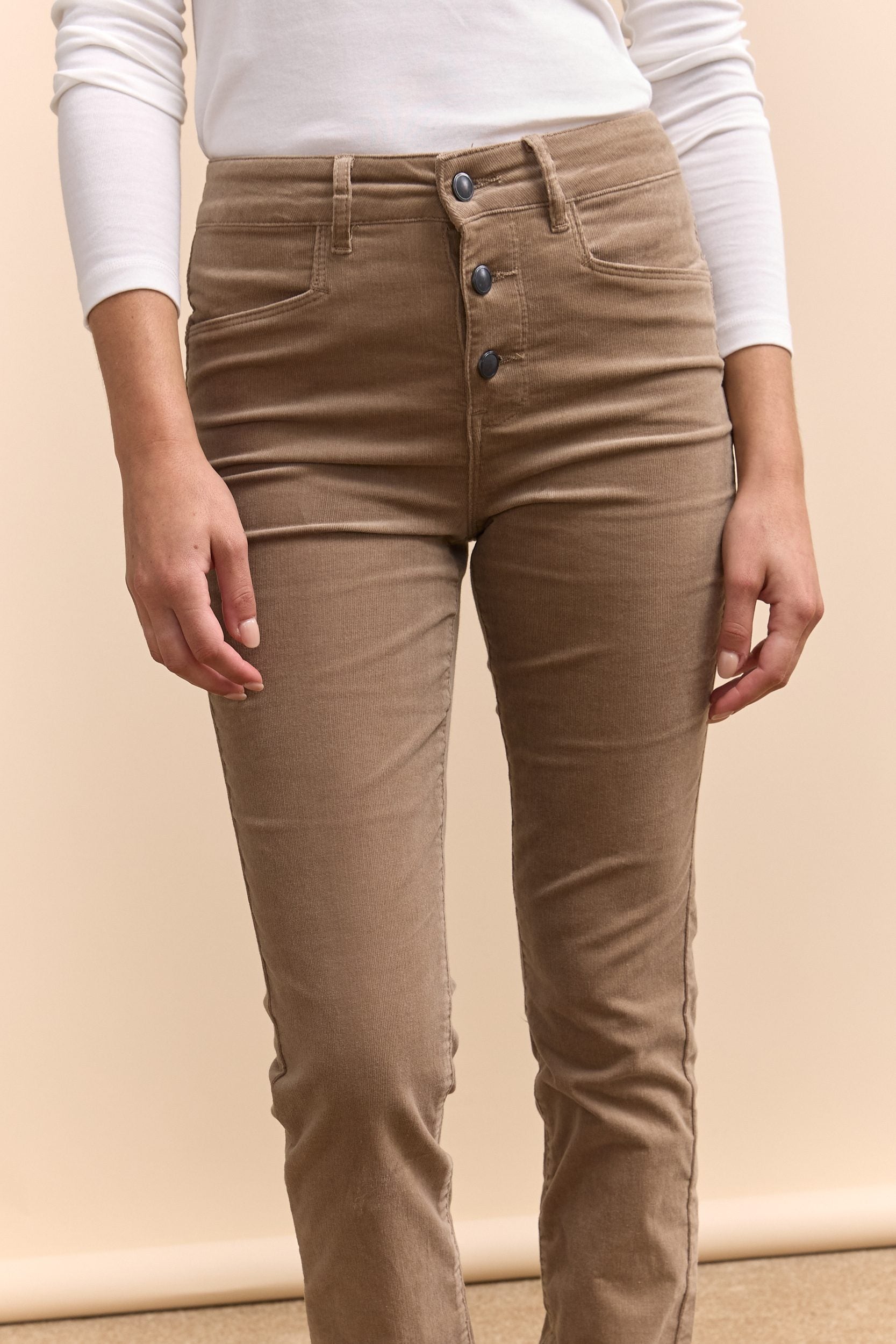 Push up corduroy pant