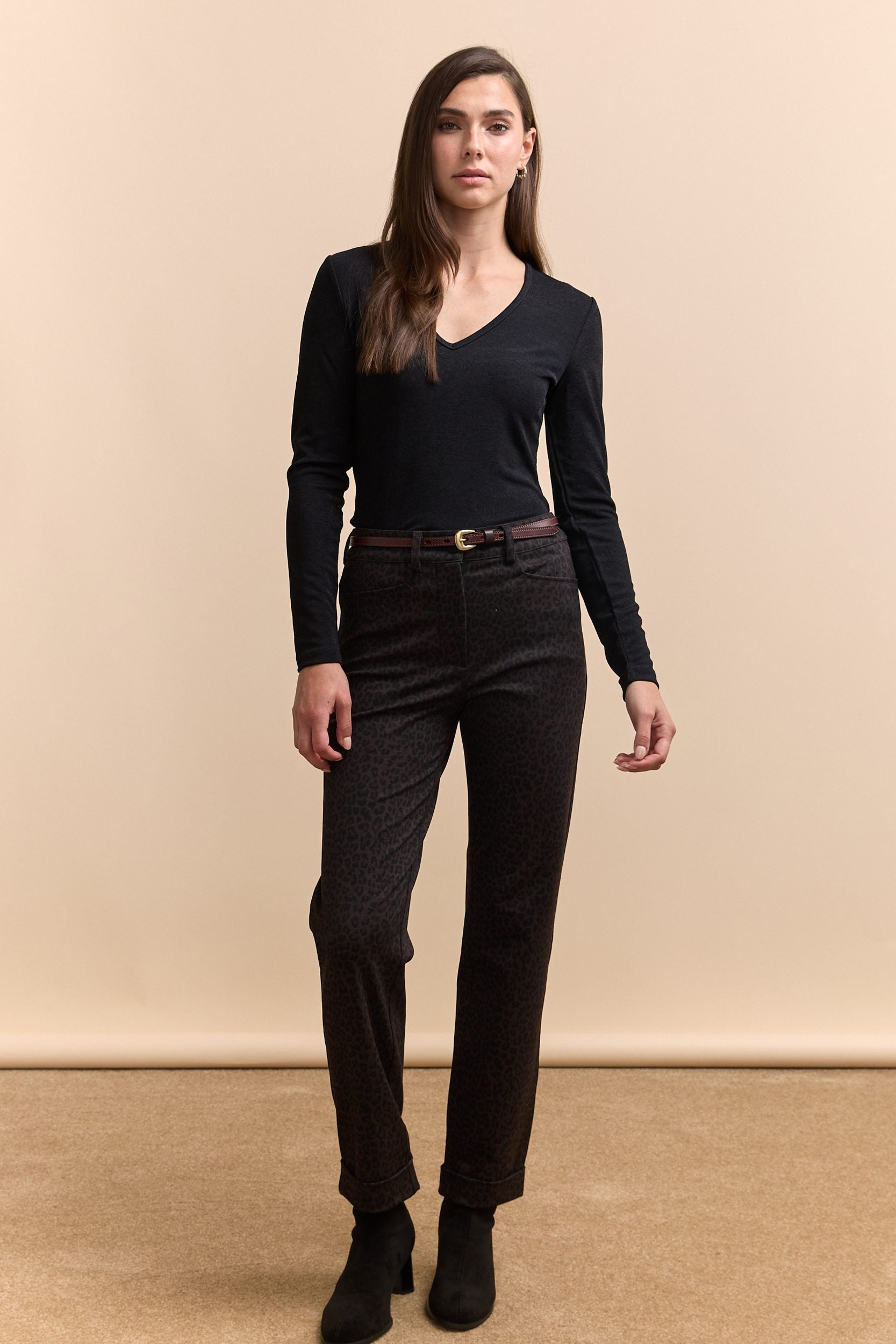 High waist pant with pockets