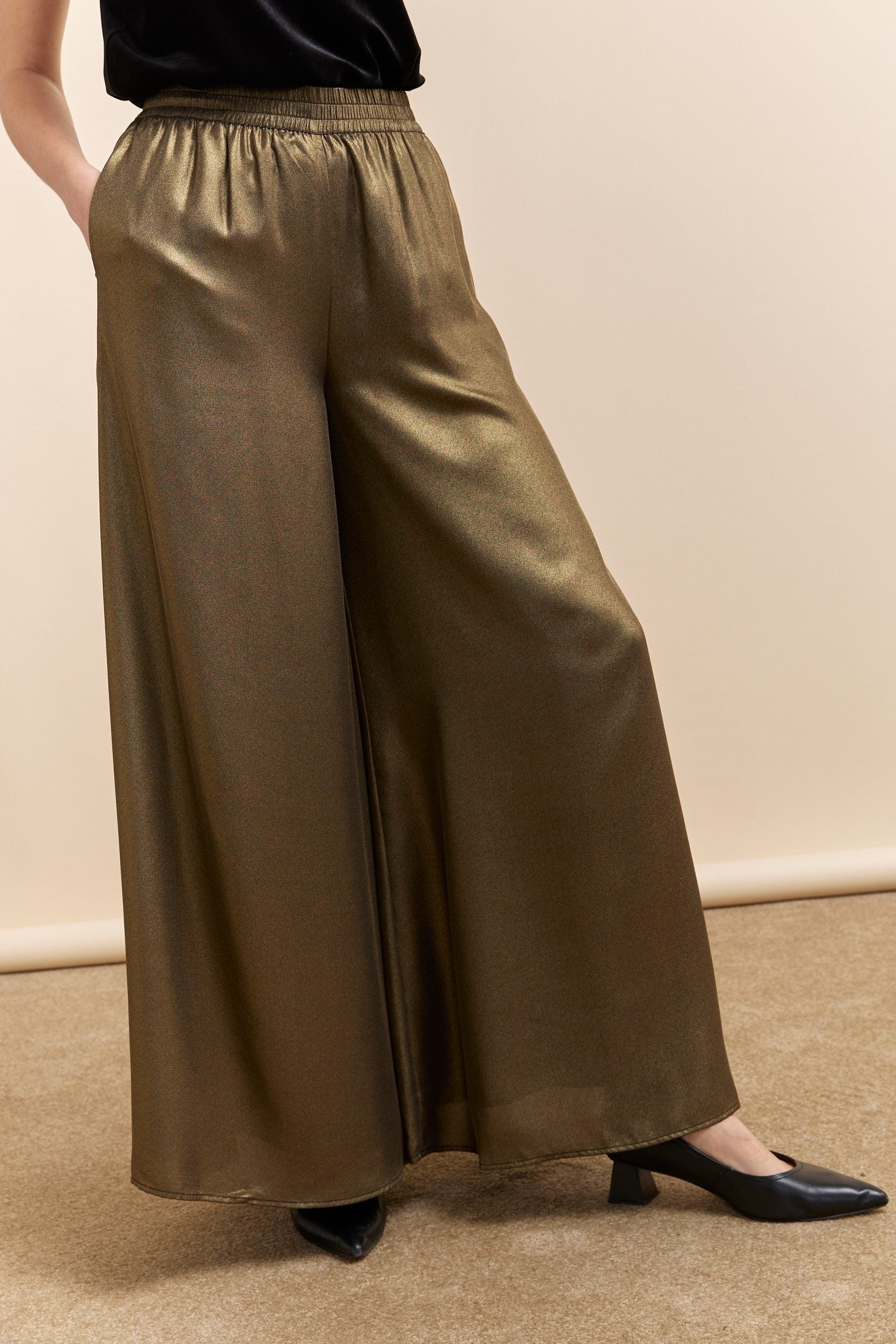 Wide leg pant