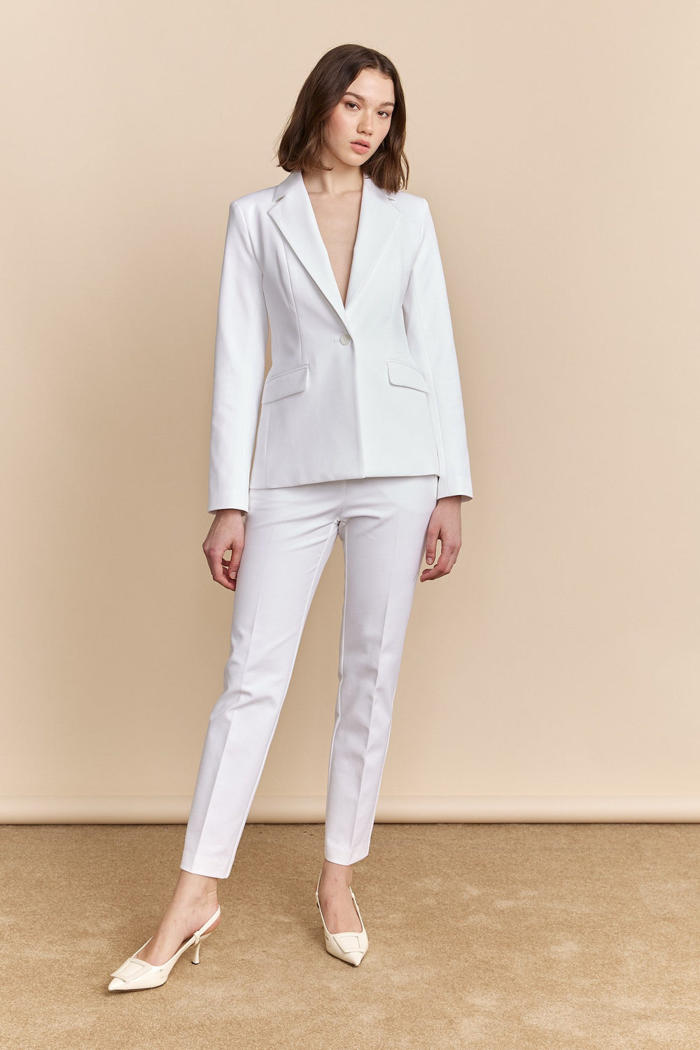 Urban crop pant with zip pocket