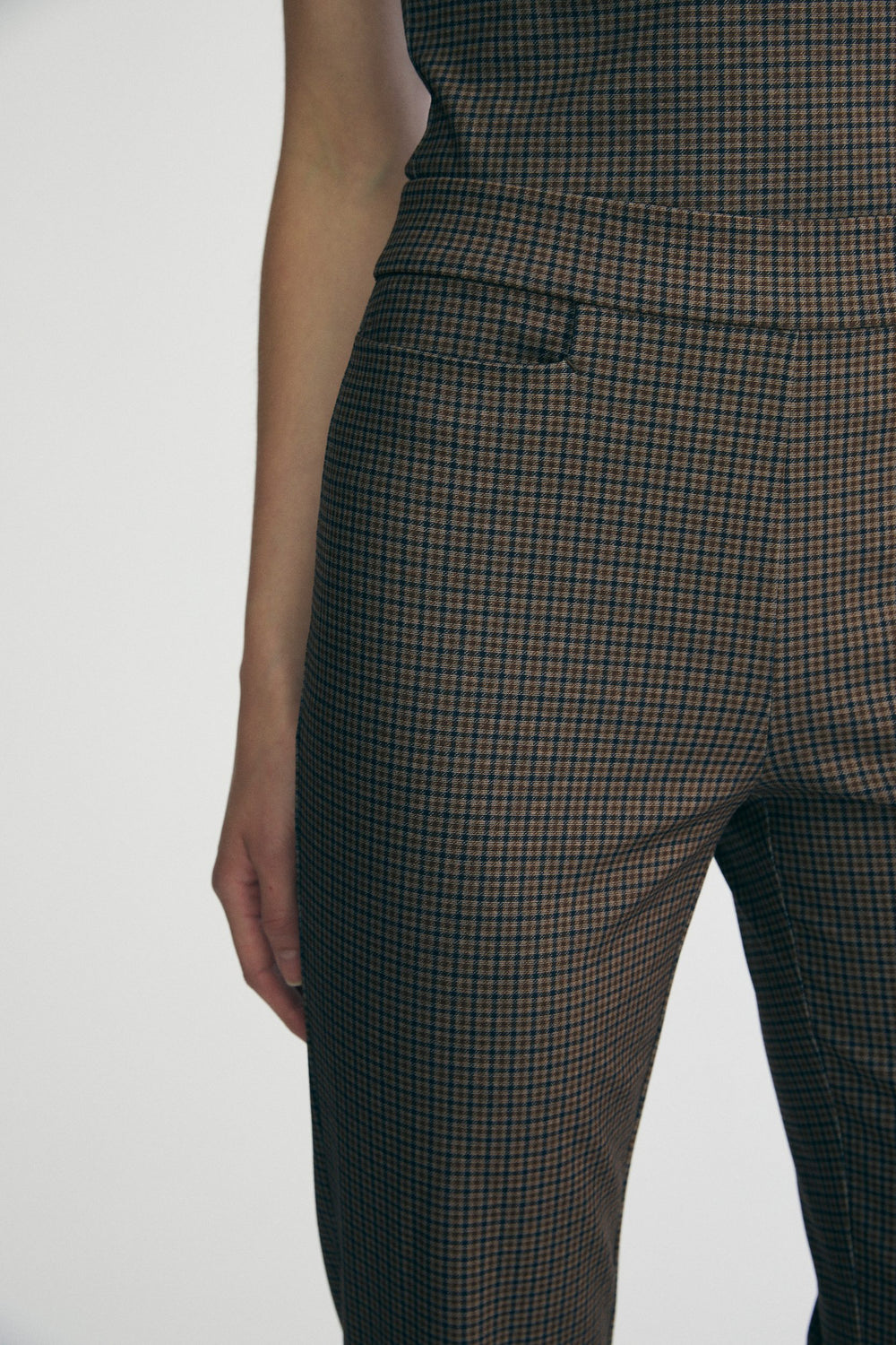 Stretch pant with elastic waist
