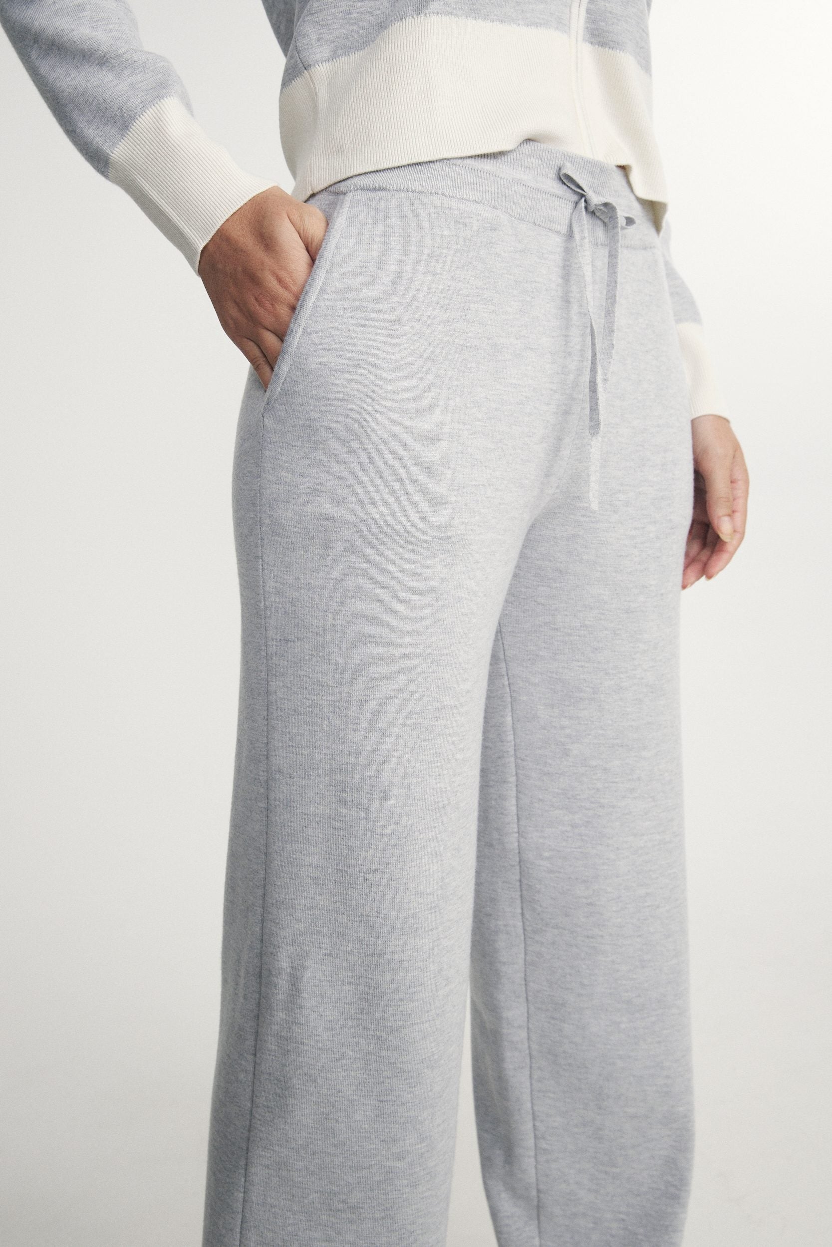 Relaxed Knit Pants