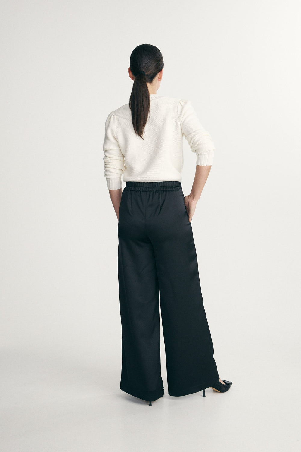 Wide leg satin pants