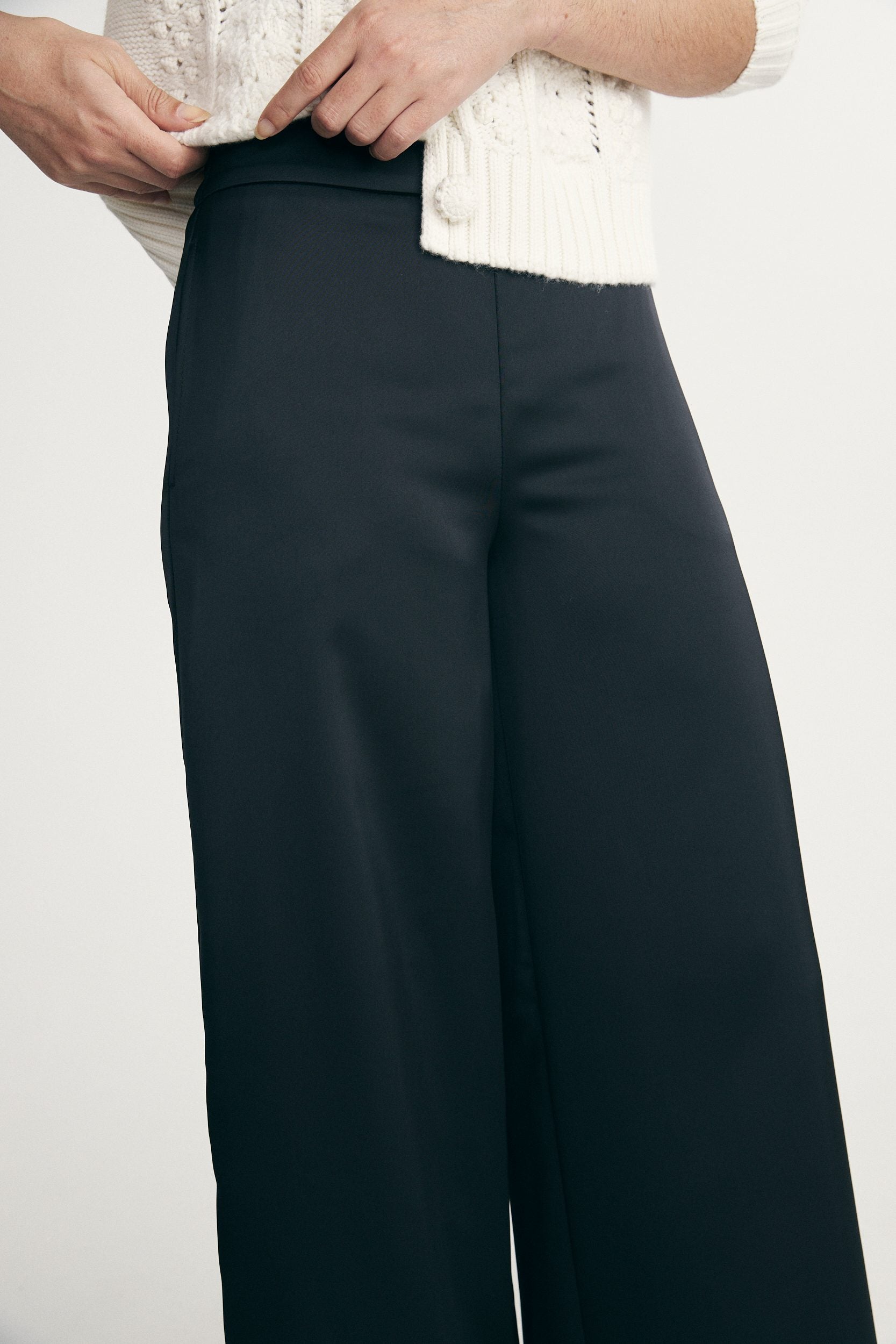 Wide leg satin pants