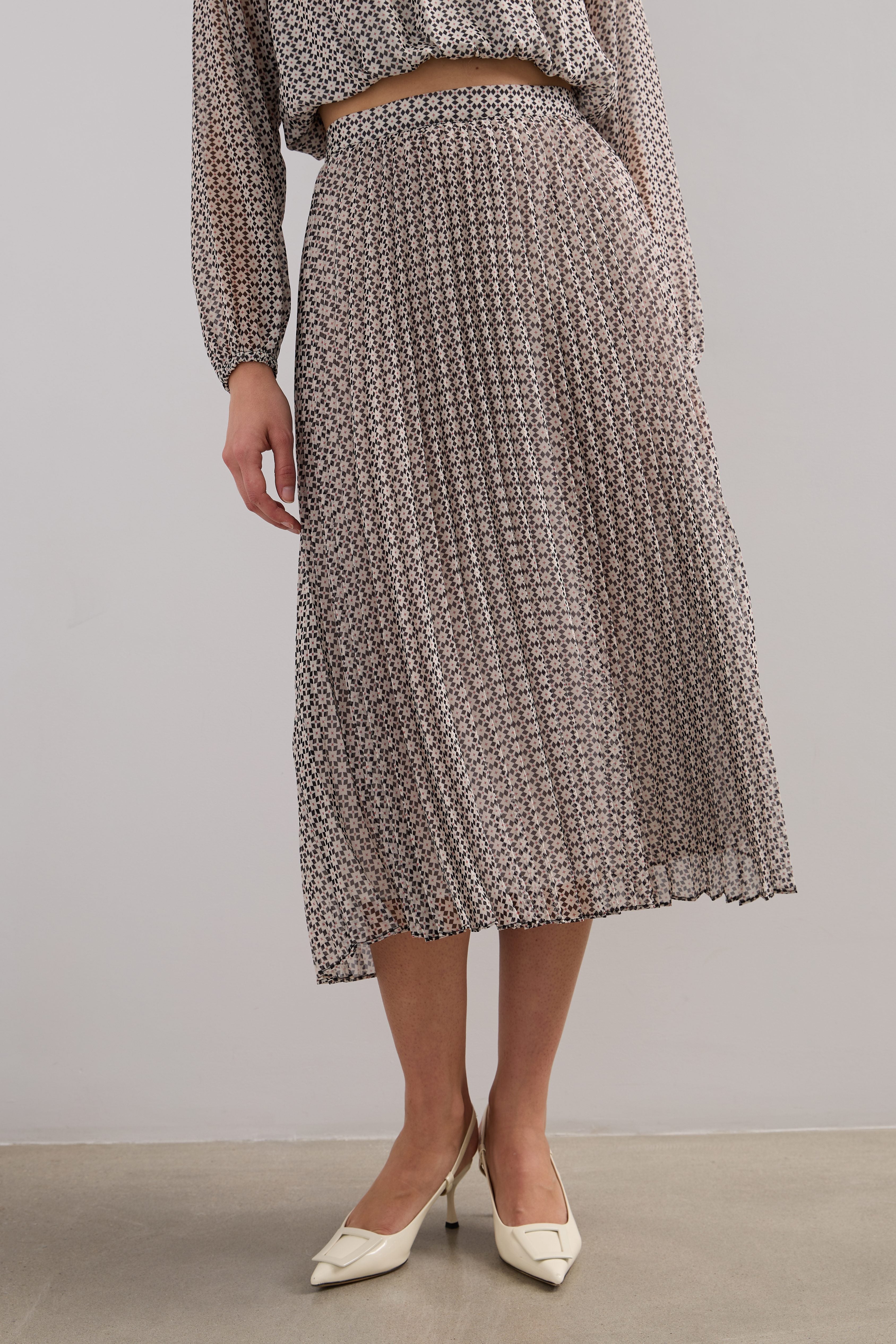 Print pleated skirt