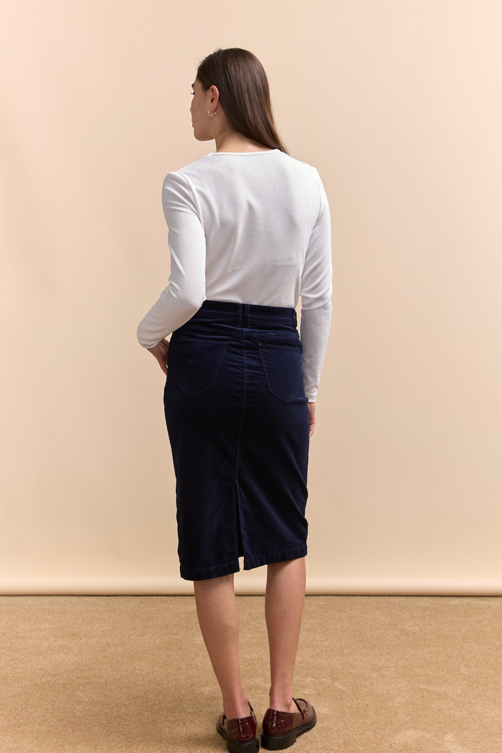 Pencil corduroy skirt