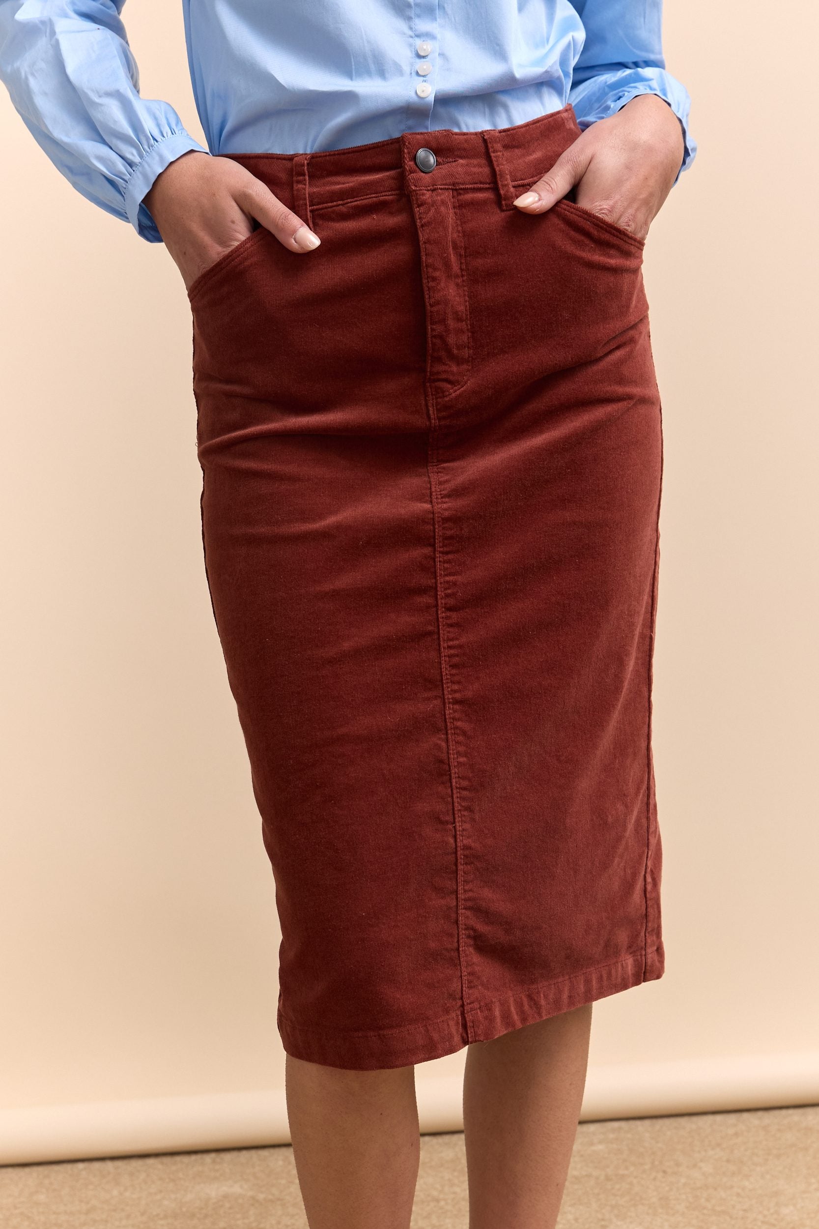 Pencil corduroy skirt