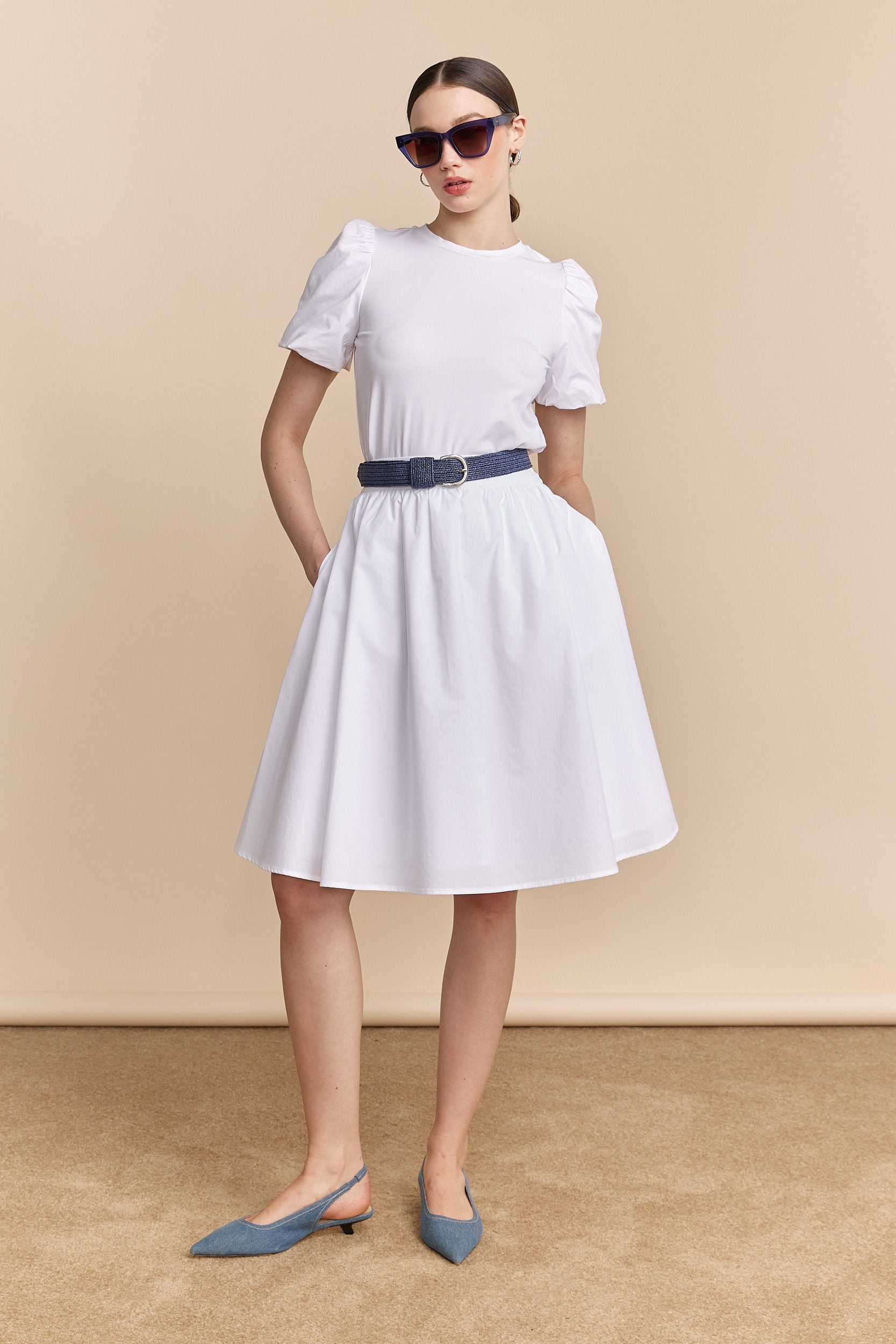 Skirt with elastic waist