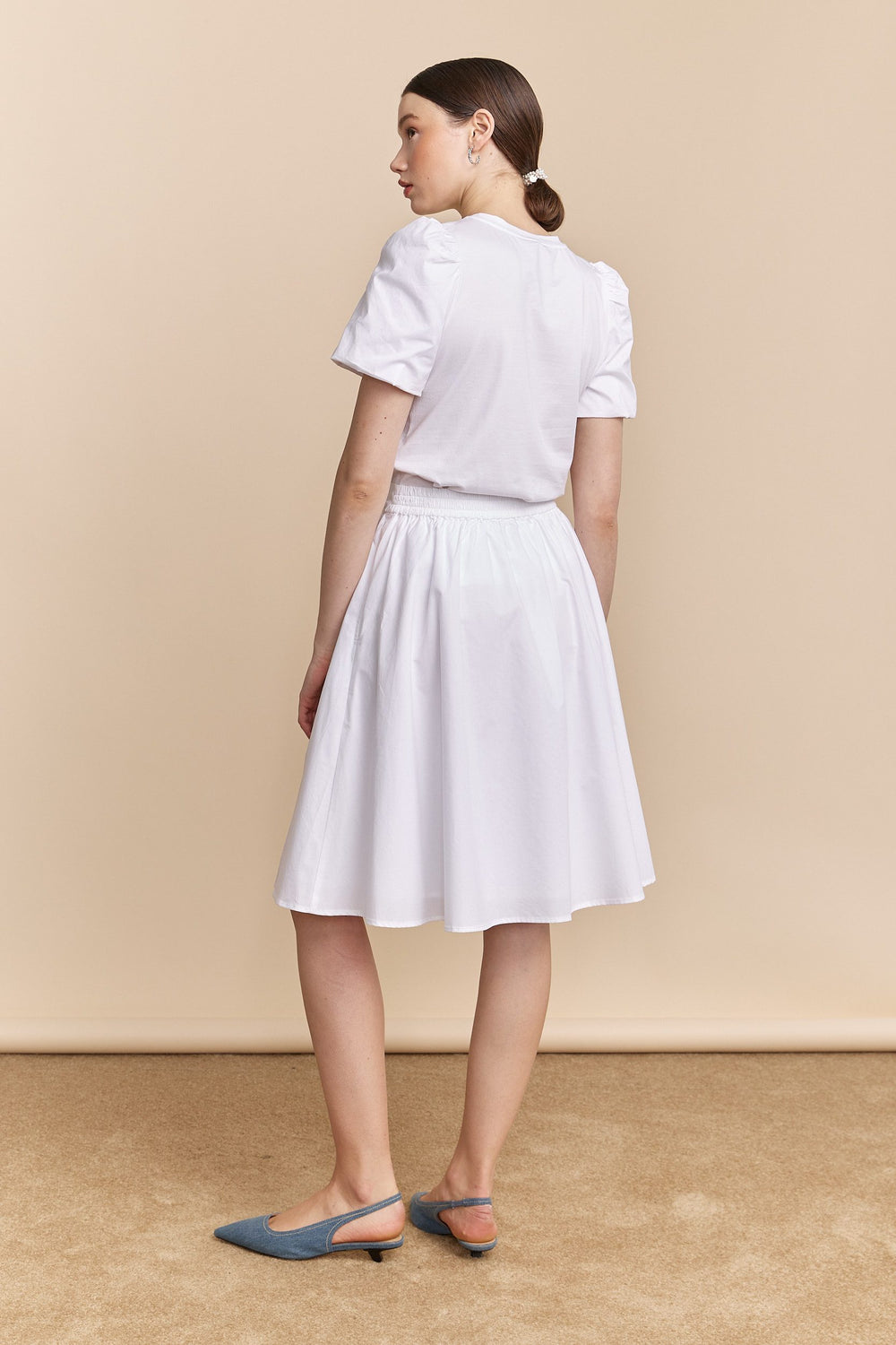 Skirt with elastic waist