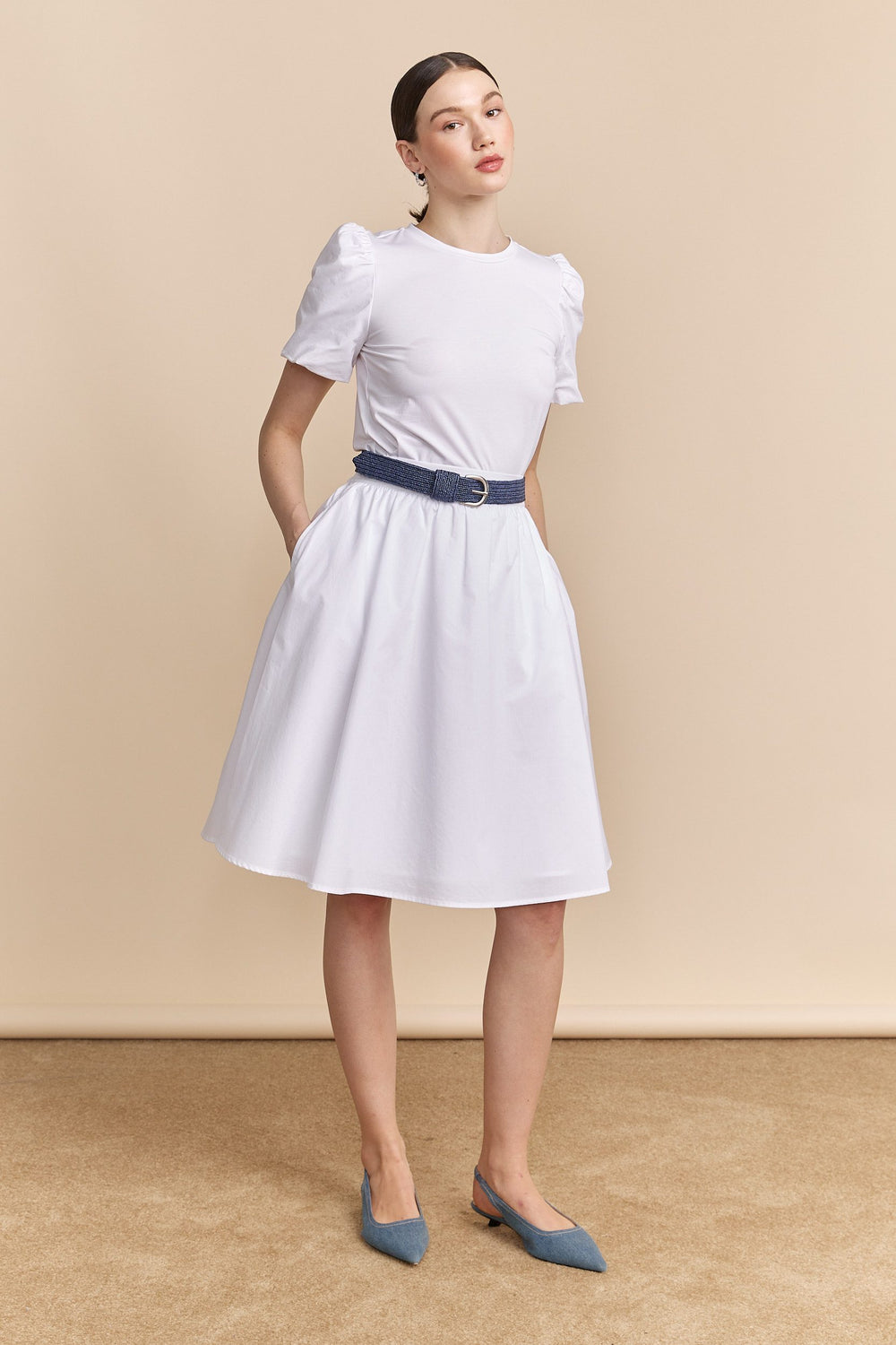 Skirt with elastic waist