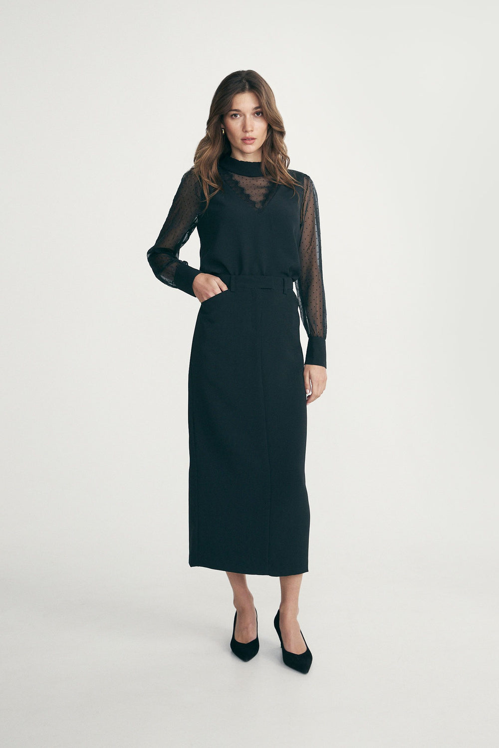 Straight long skirt