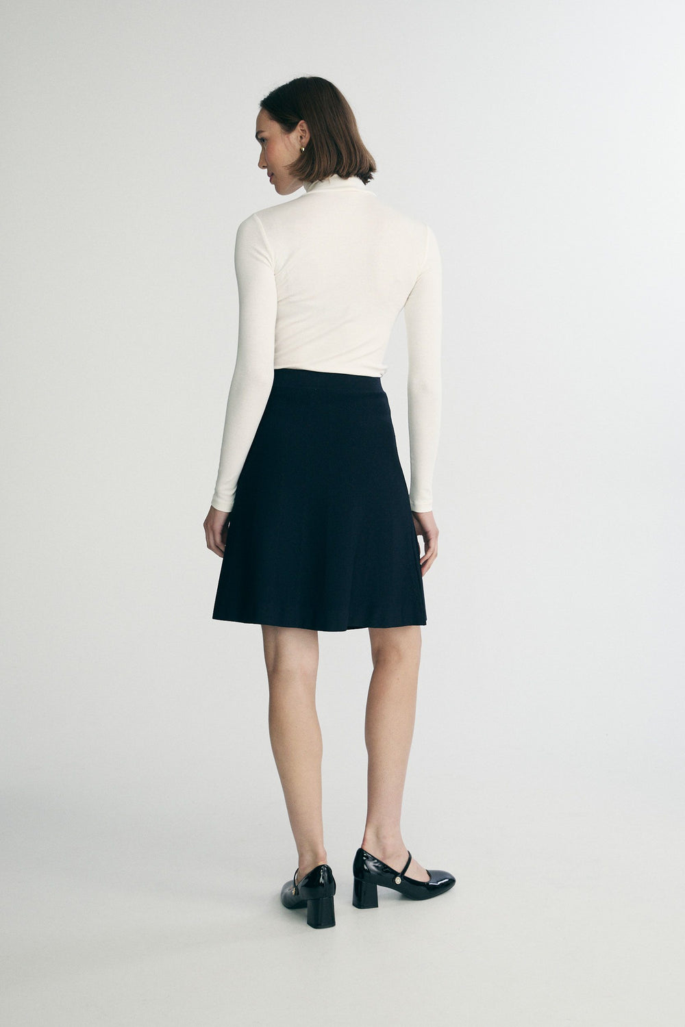 Knit skirt with pockets