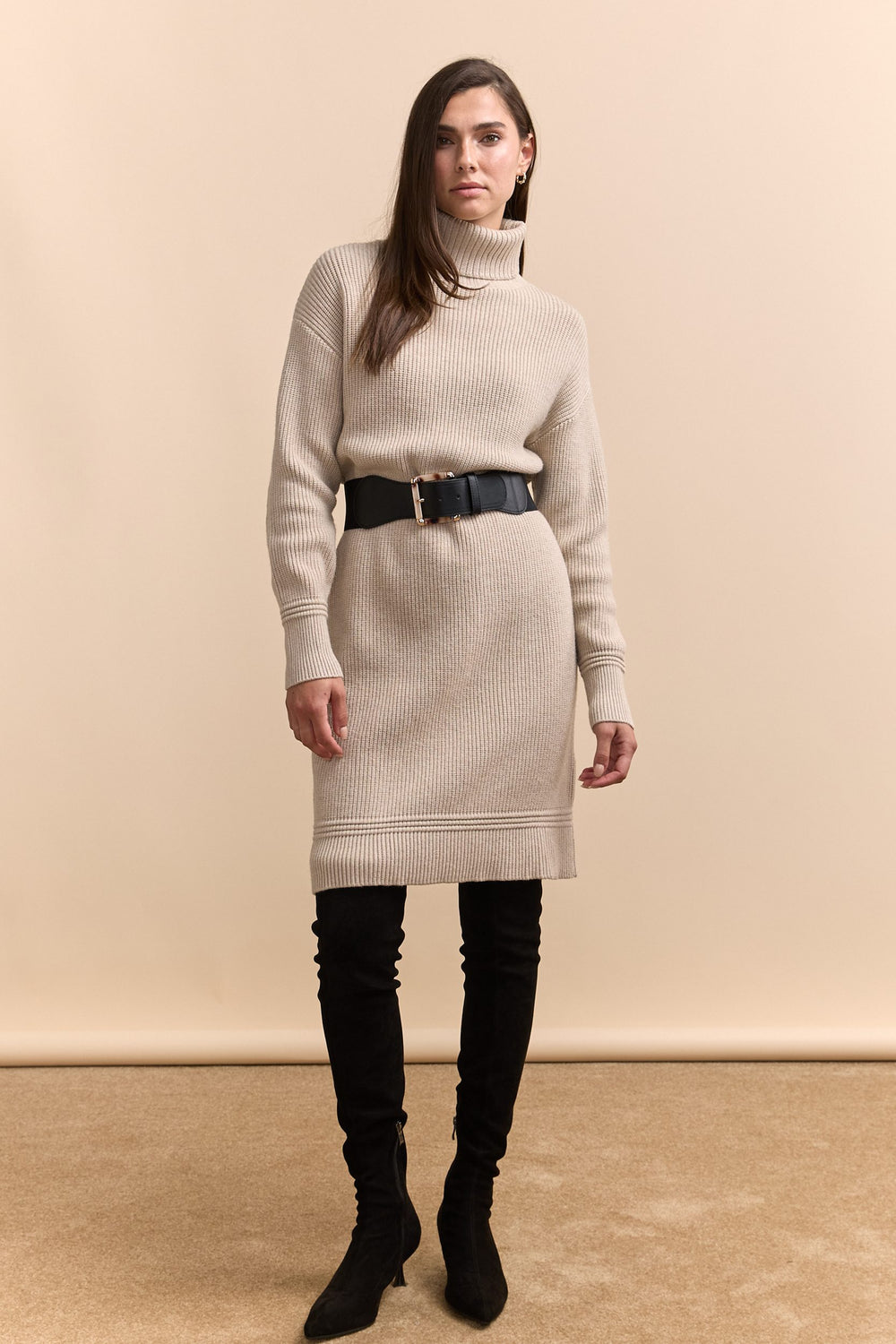 Rib knit dress with elbow patch