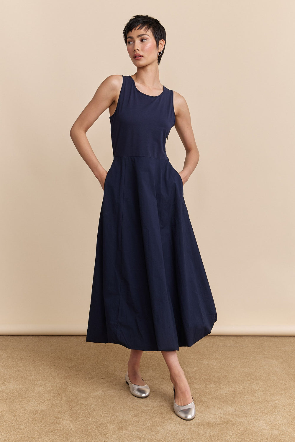 Mixed-fabric balloon dress