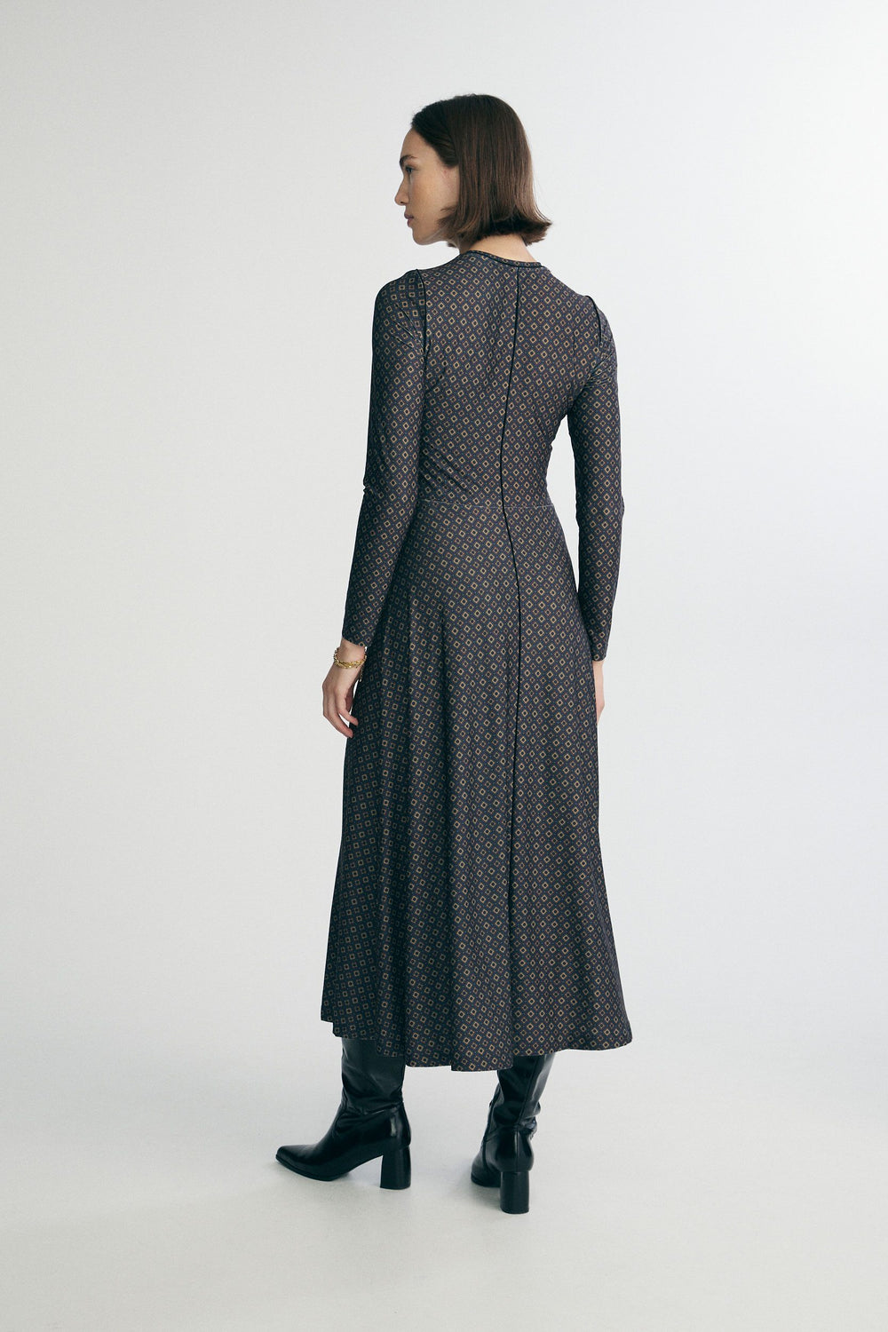 Jersey crew neck maxi dress