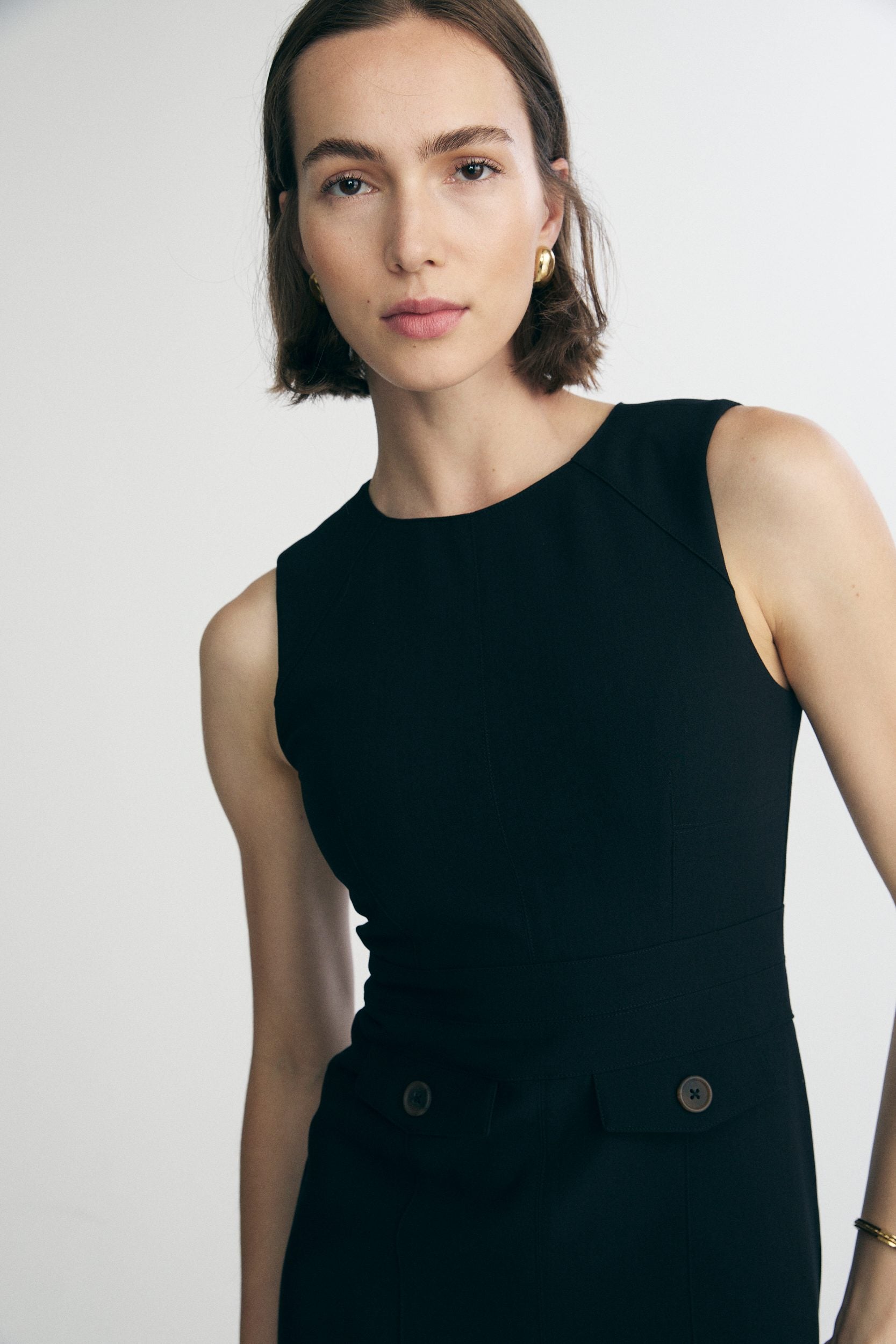 Crew neck fitted dress