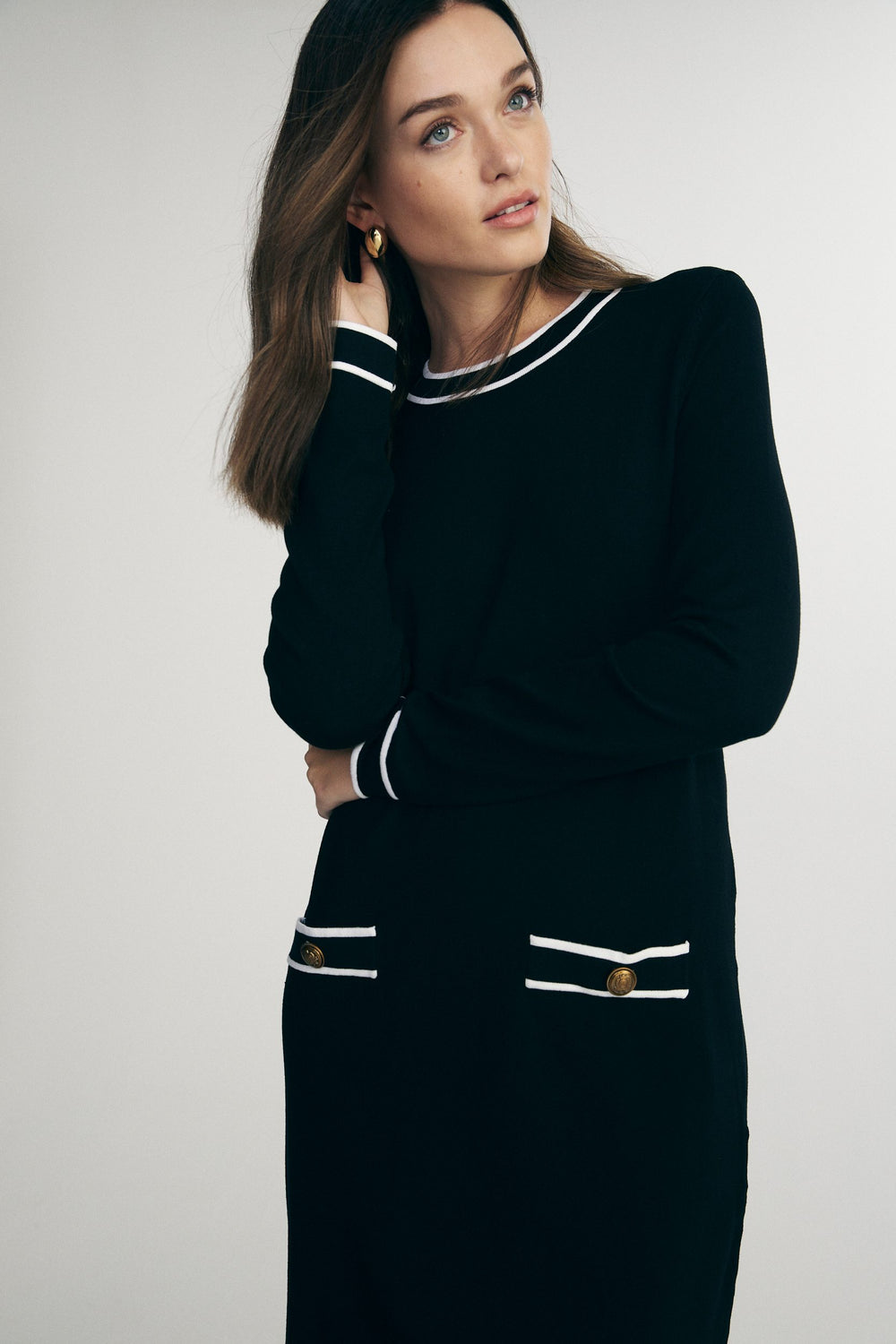 Knitted dress with contrast detail