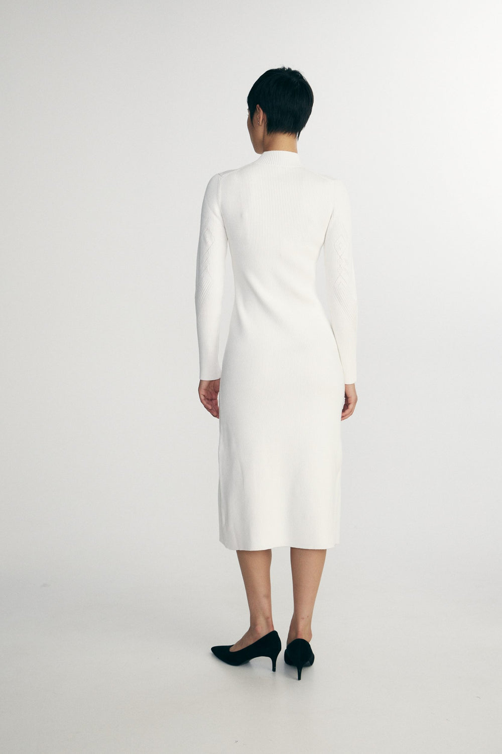 Knit maxi dress with slit