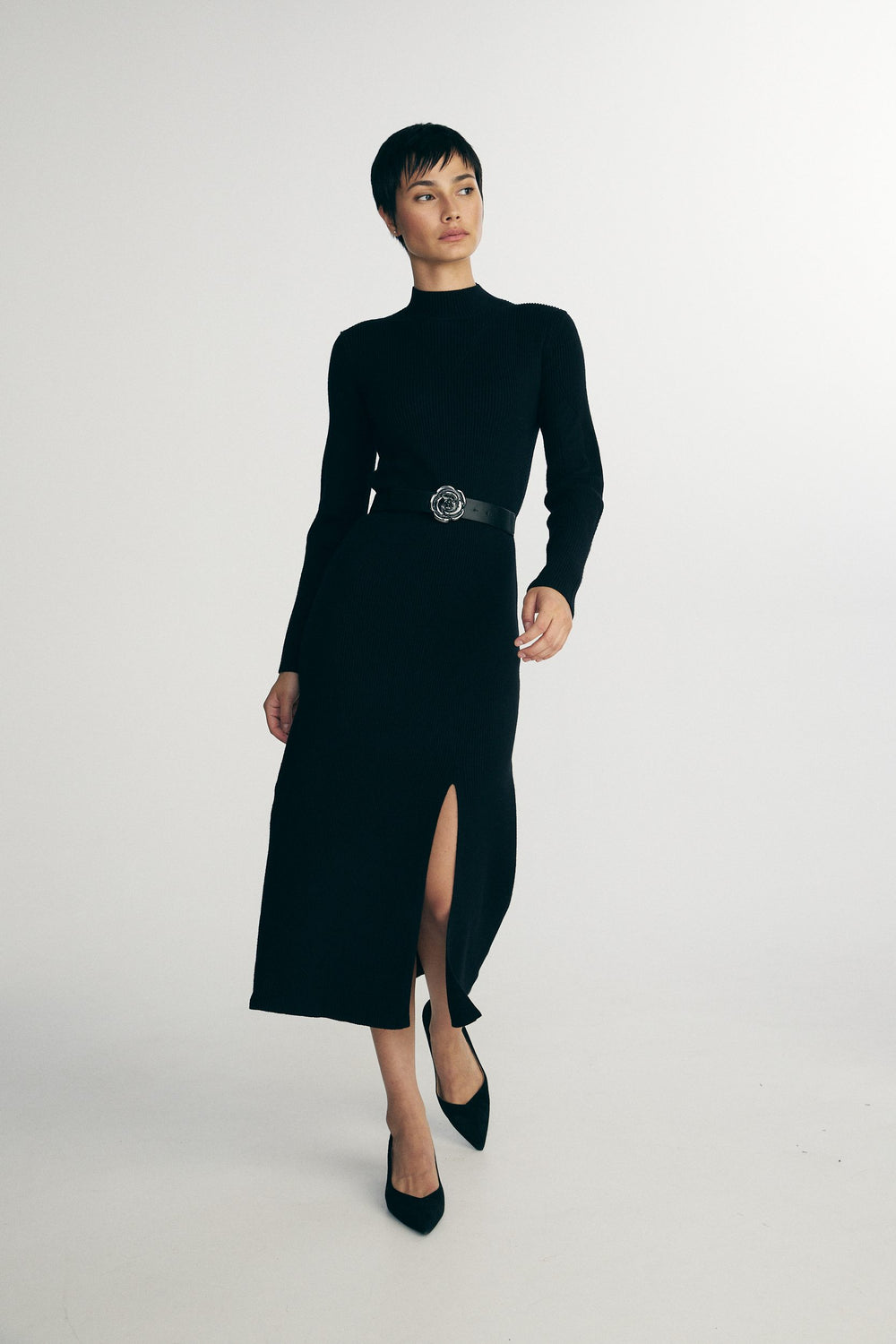 Knit maxi dress with slit