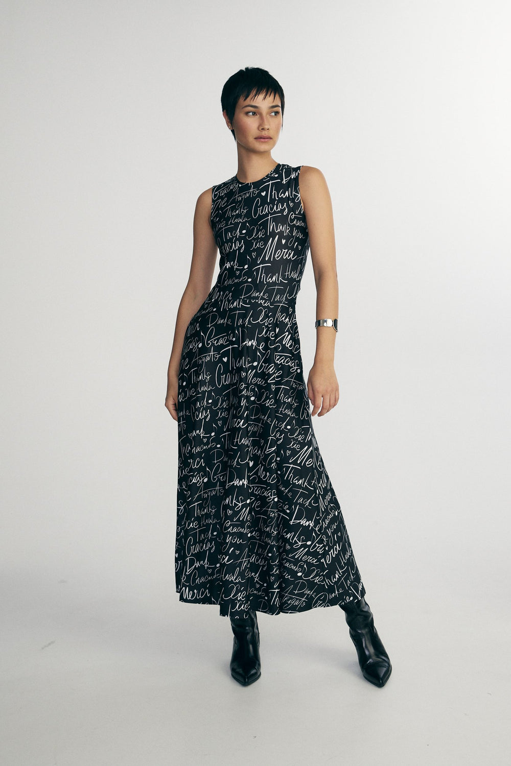 Sleeveless printed maxi dress