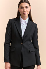 Basic fitted blazer