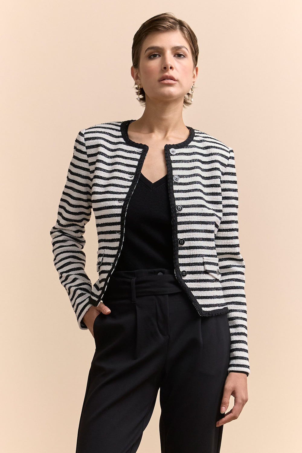 Stretch jacket with ribbon