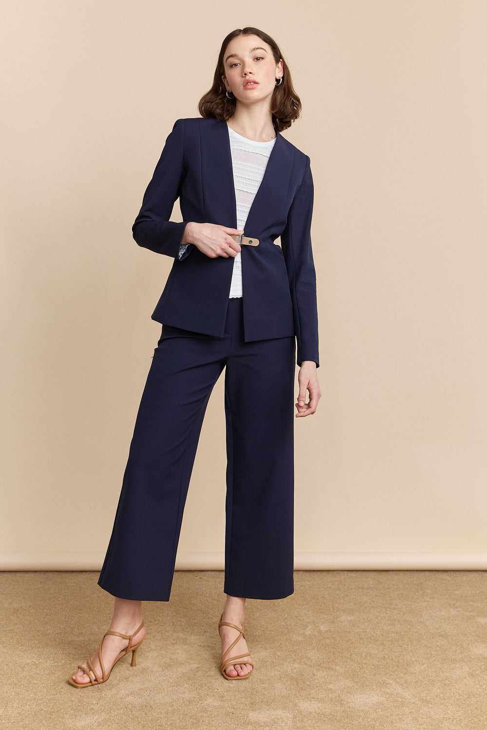 Fitted jacket with tab