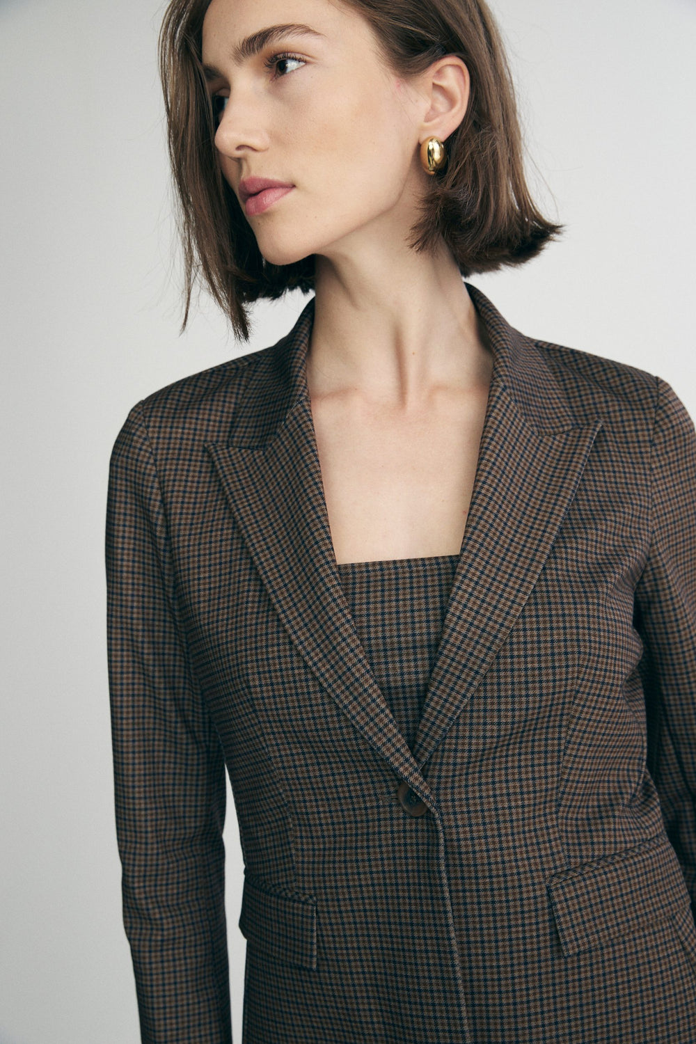 Fitted plaid jacket