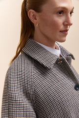 Houndstooth coat with removable lining