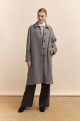 Houndstooth coat with removable lining