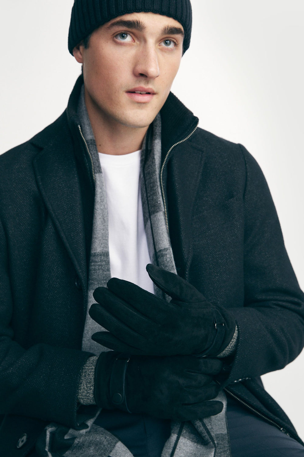 Vegan suede gloves