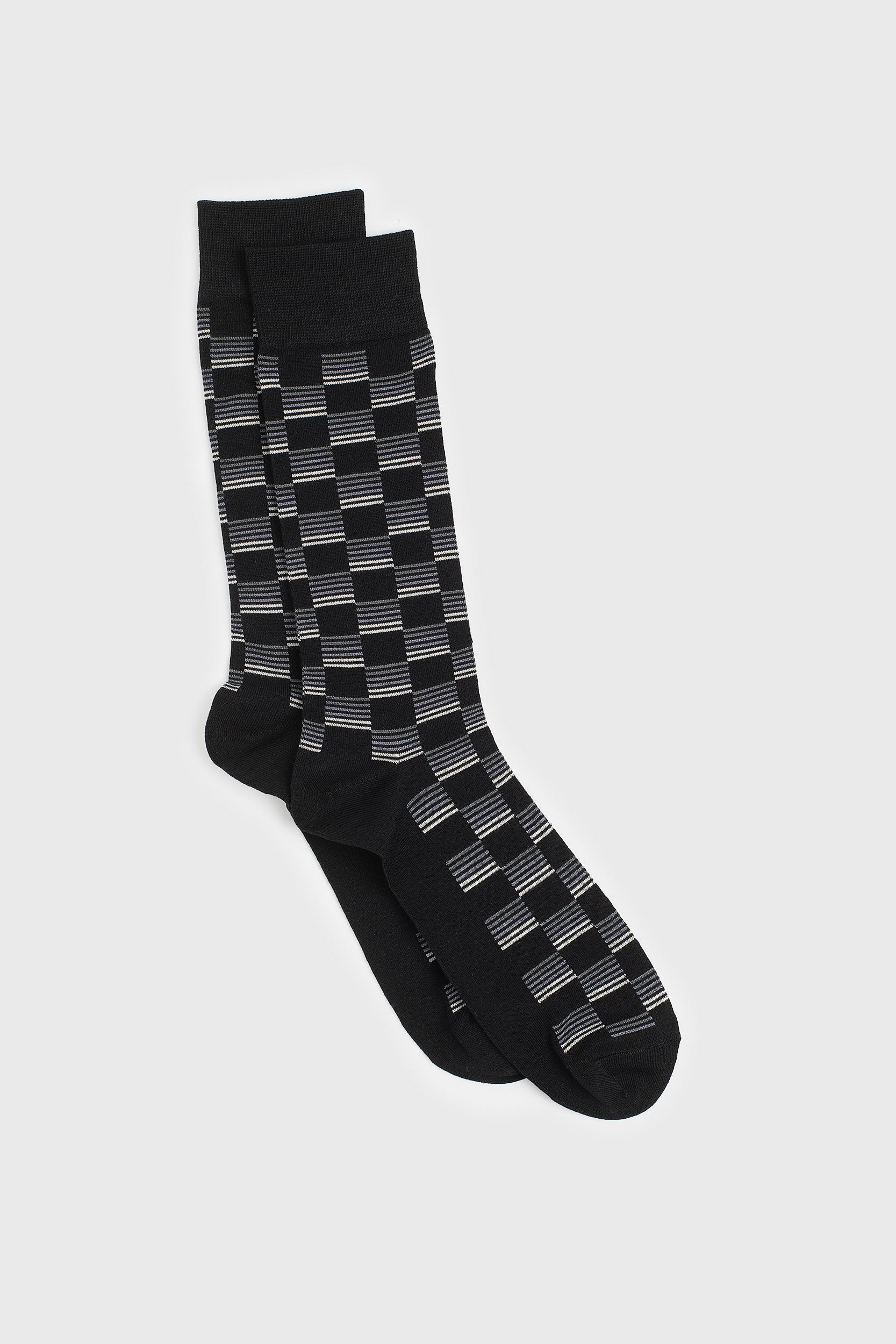 Square-pattern socks