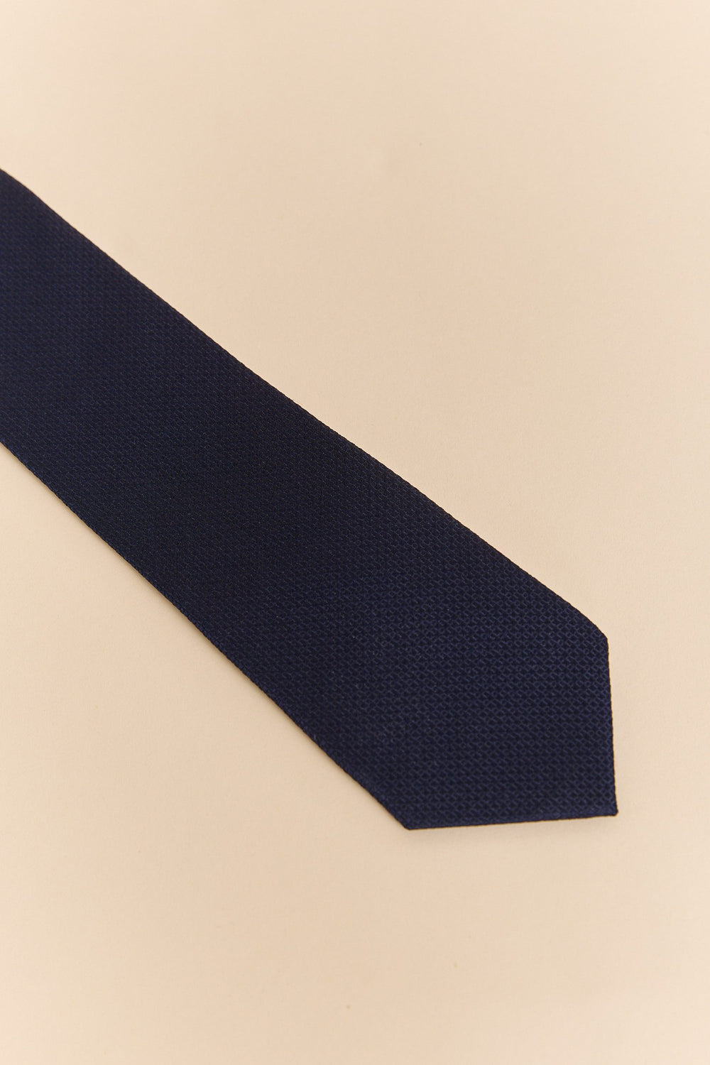 Silk tie