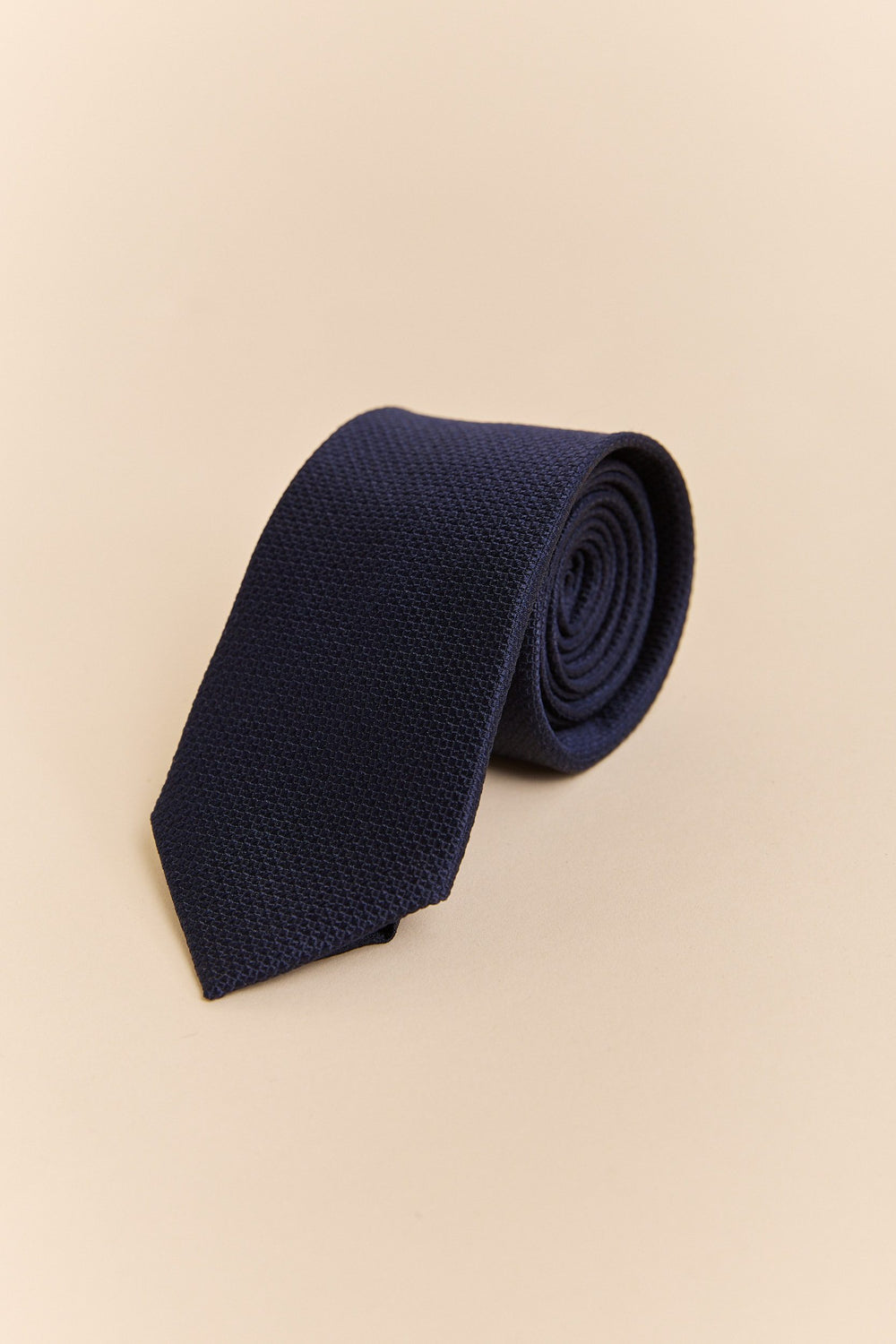 Silk tie