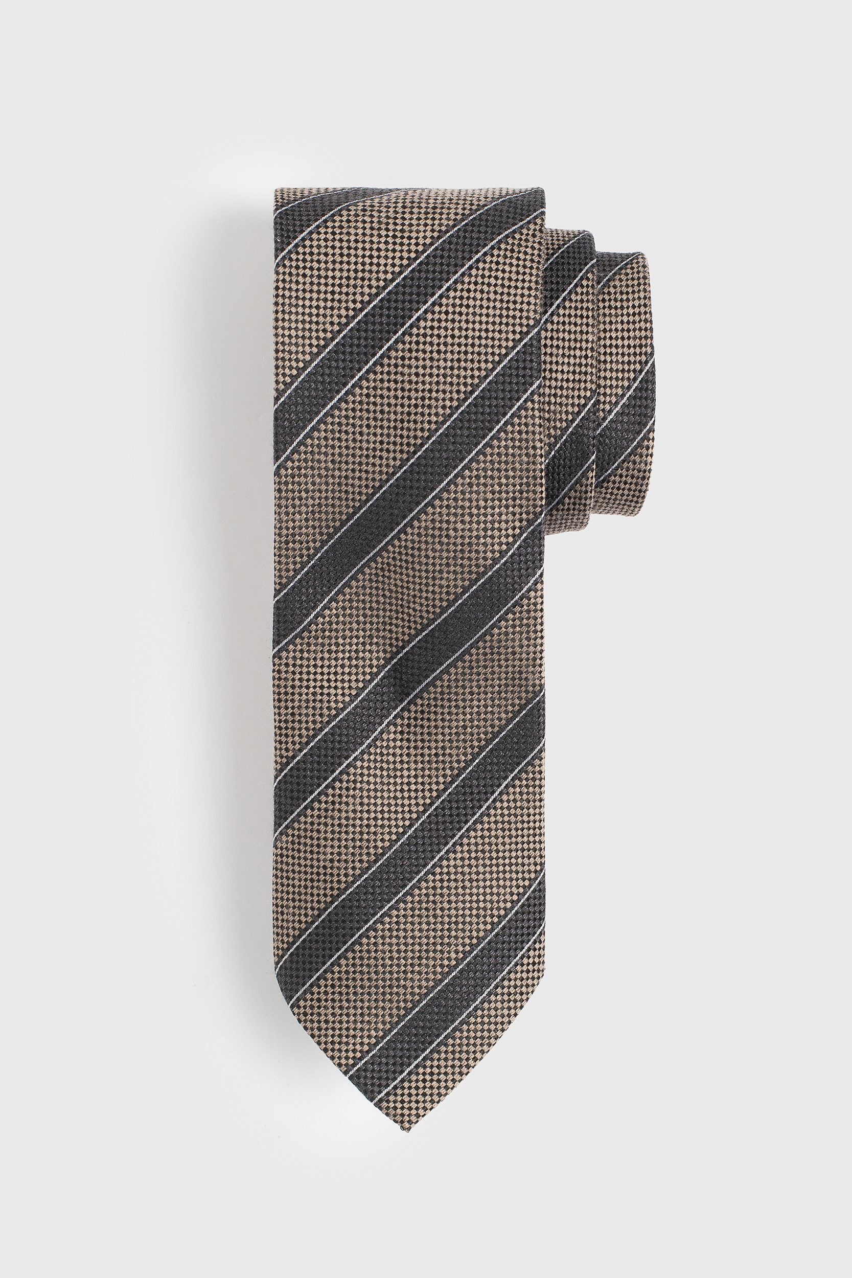 Multi stripe tie