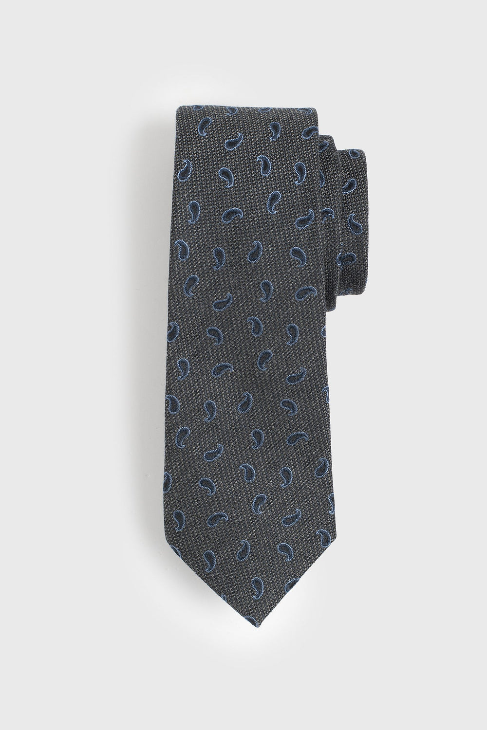 Paisley tie