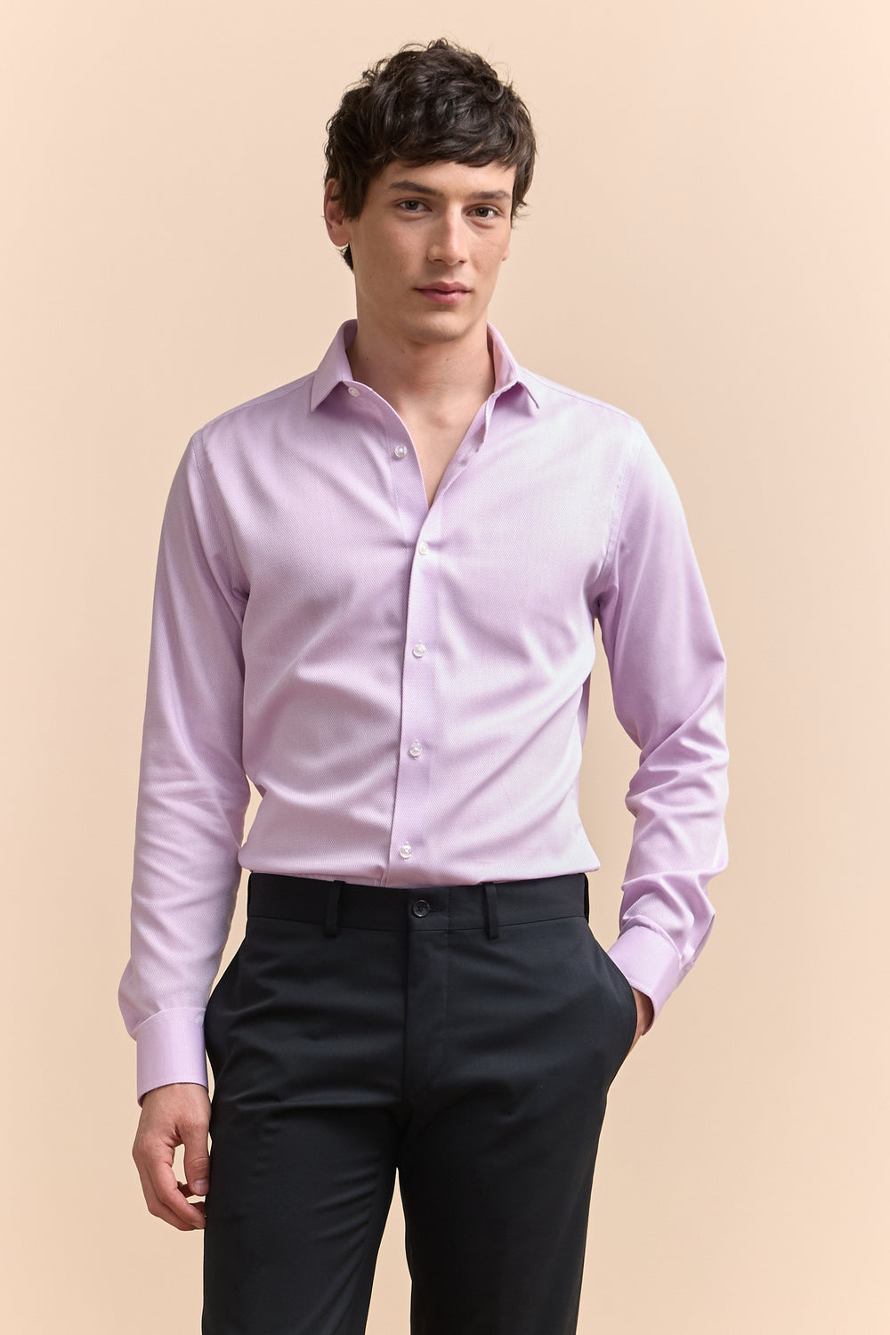 Extra-fitted non-iron textured shirt