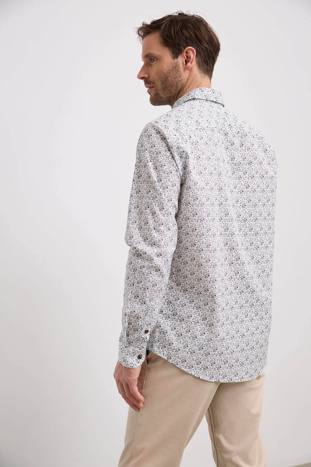 Printed poplin semi fitted shirt