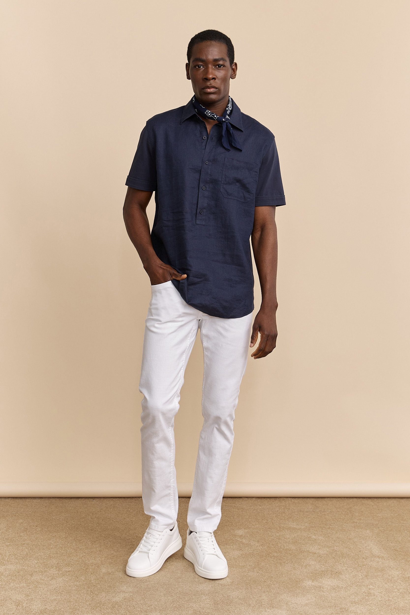 Short sleeve shirt